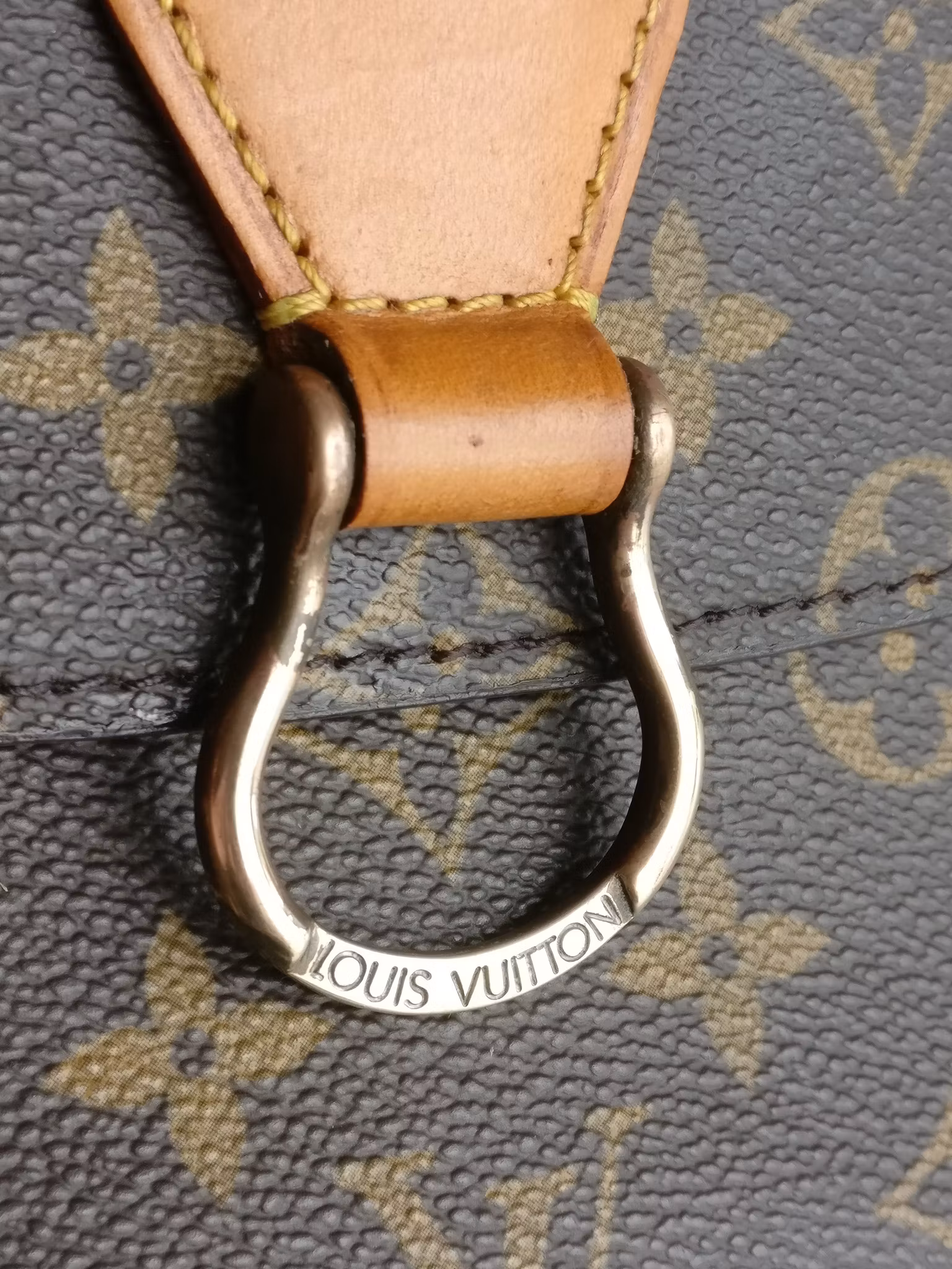 Louis Vuitton St Cloud GM
