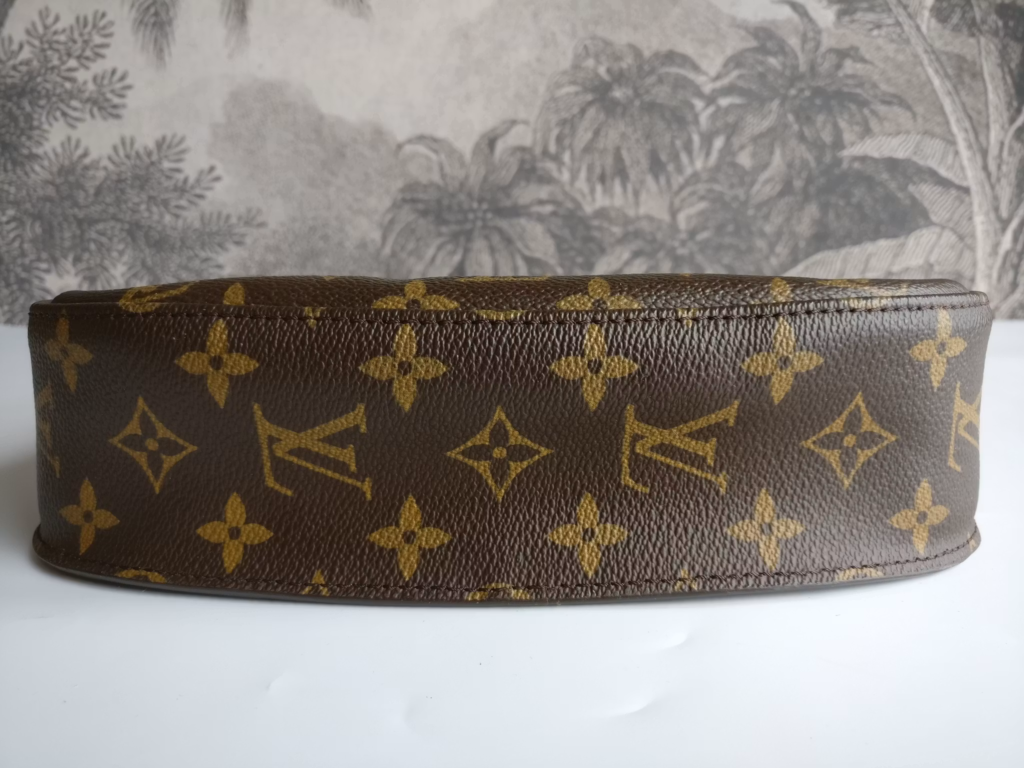 Louis Vuitton St Cloud GM