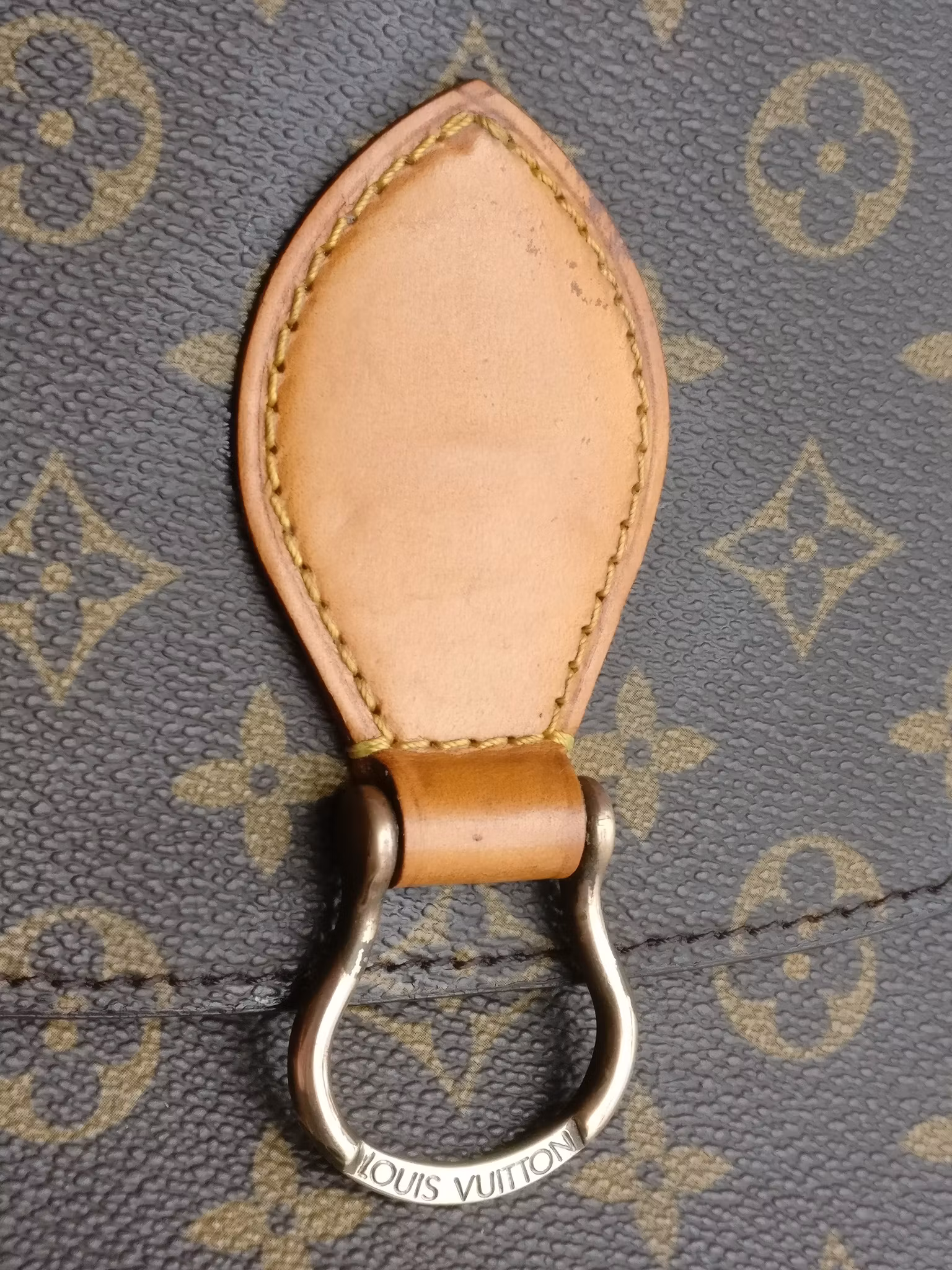 Louis Vuitton St Cloud GM