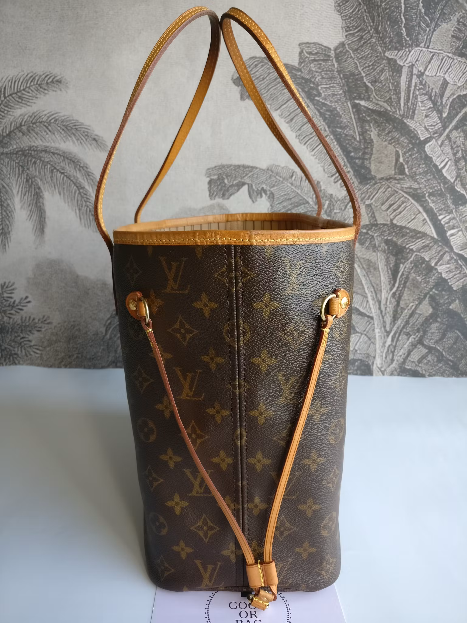 Louis Vuitton Neverfull MM