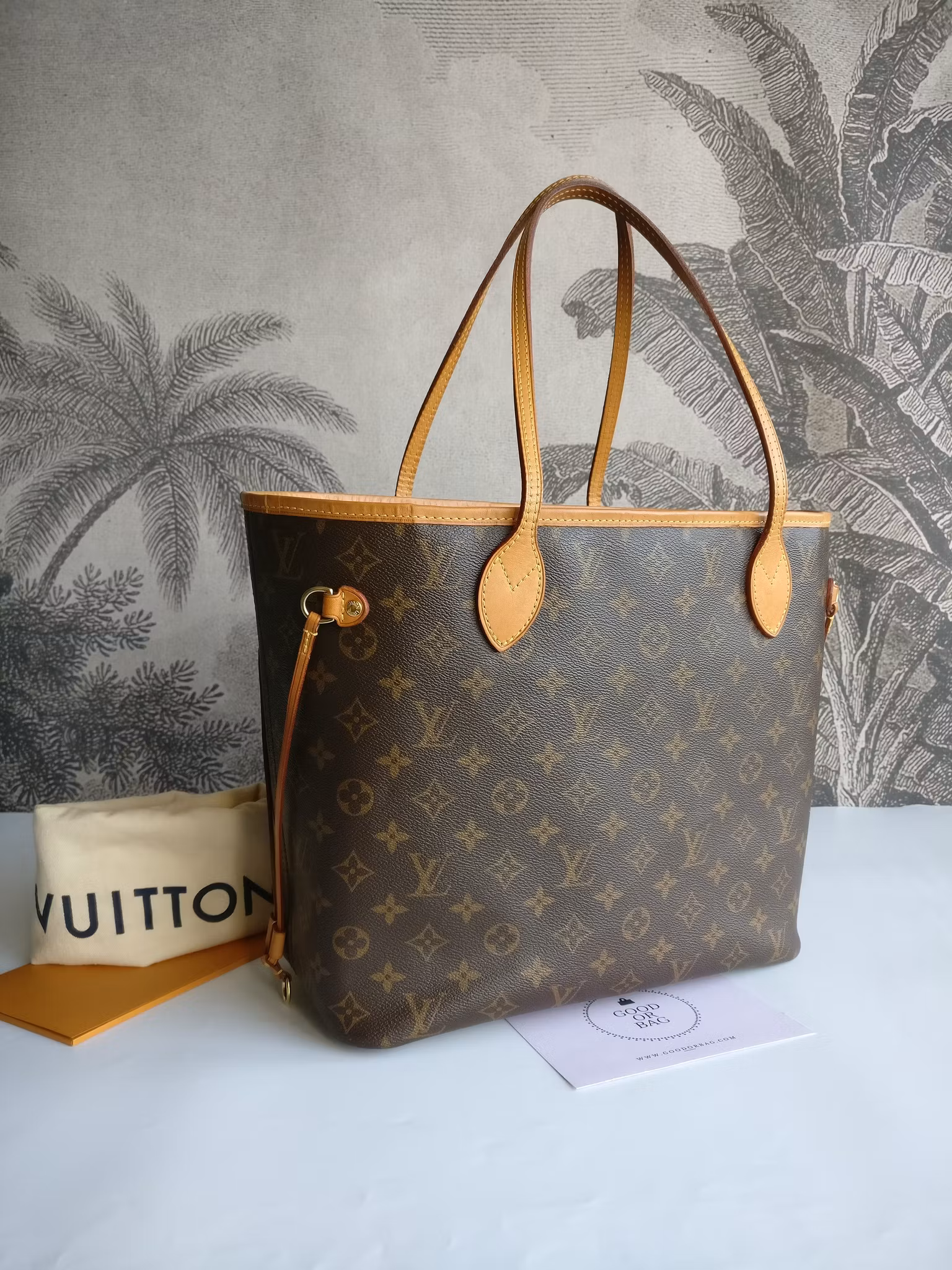 Louis Vuitton Neverfull MM