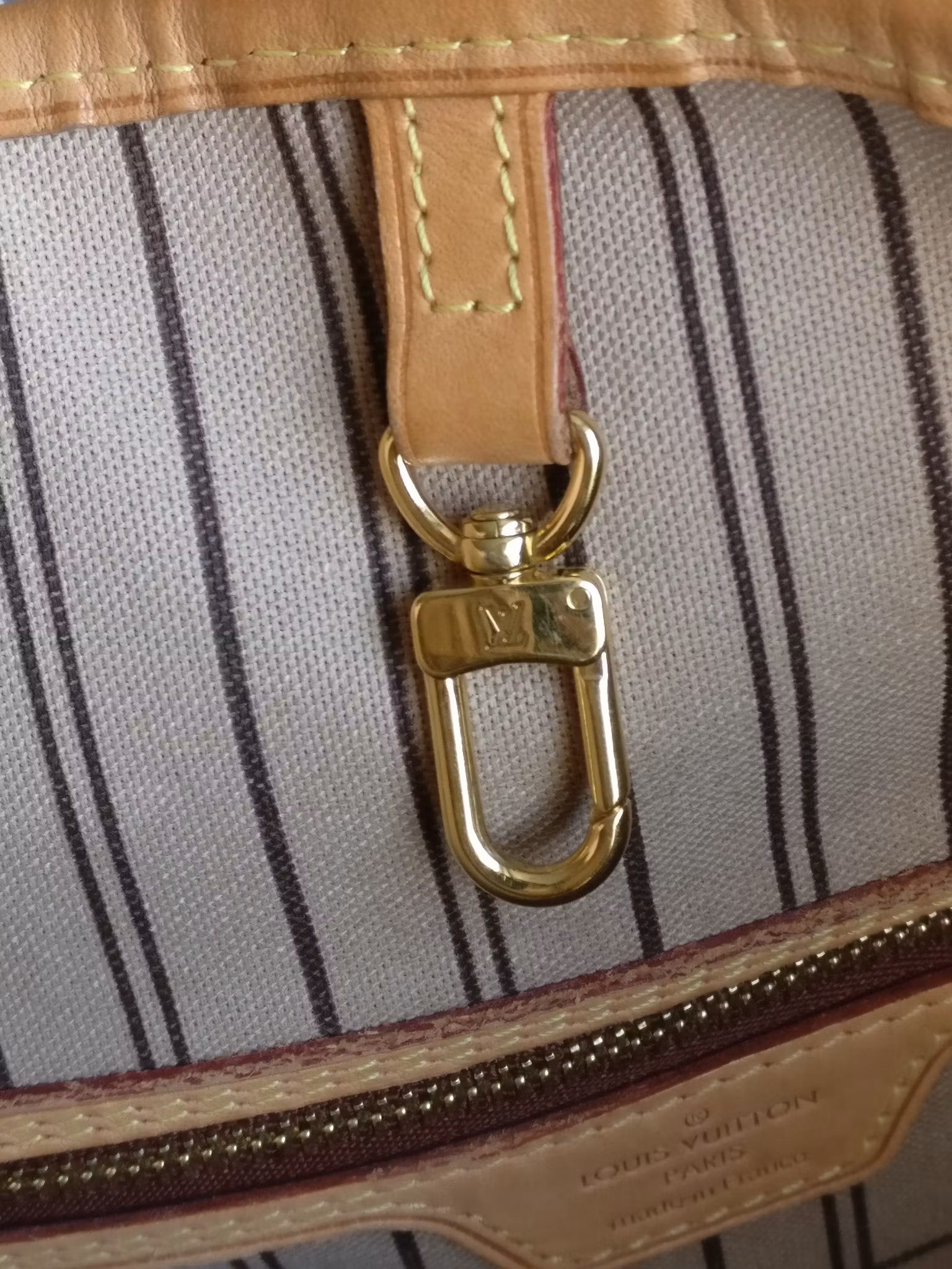 Louis Vuitton Neverfull MM