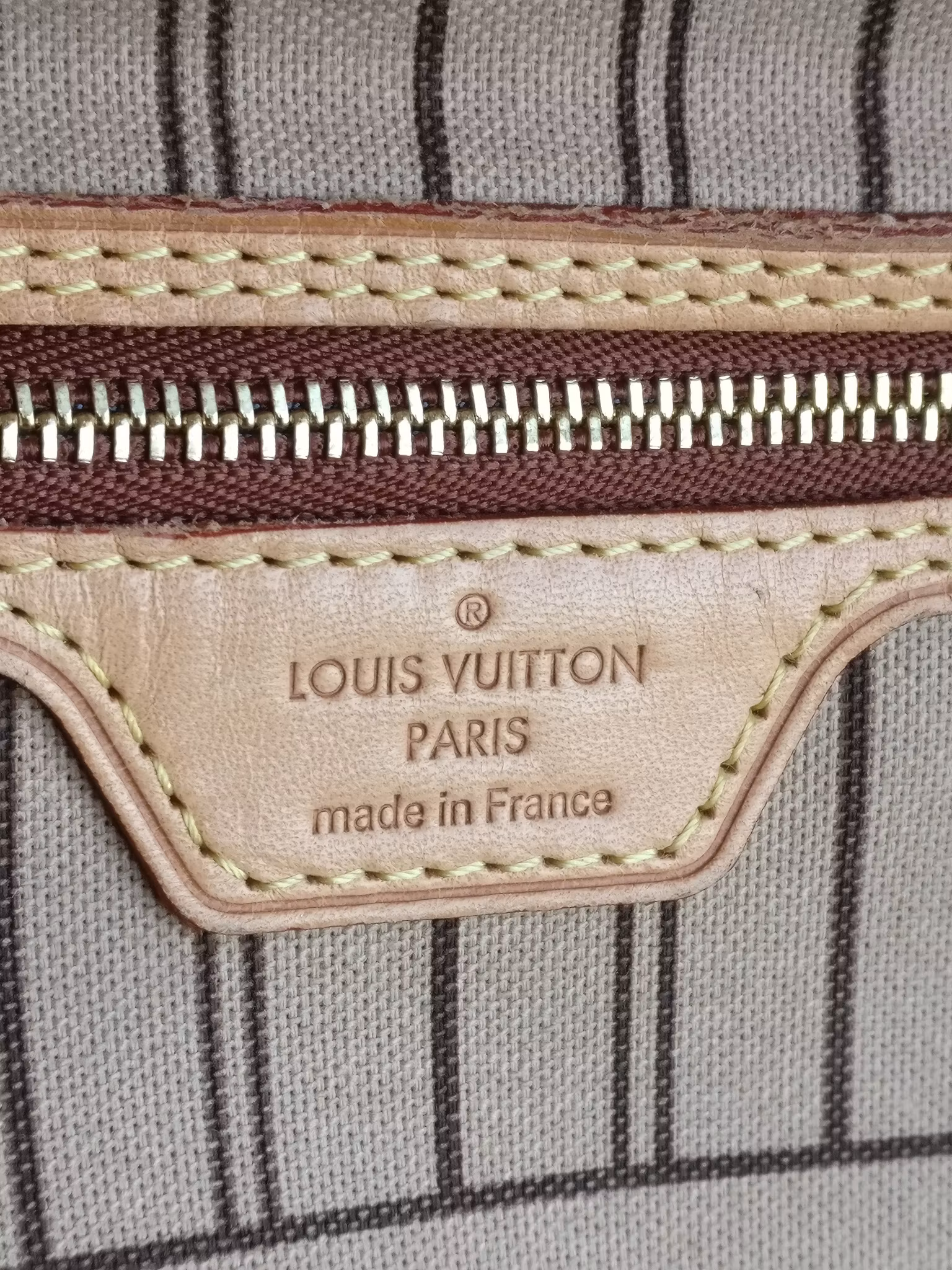 Louis Vuitton Neverfull MM