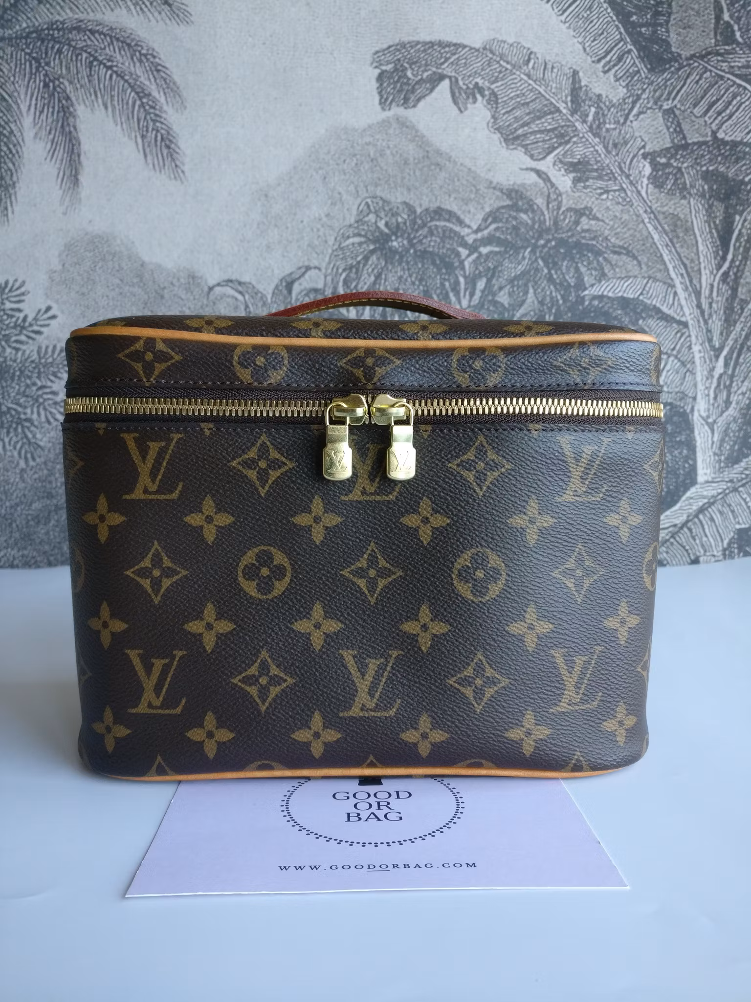 Louis Vuitton Nice BB Vanity