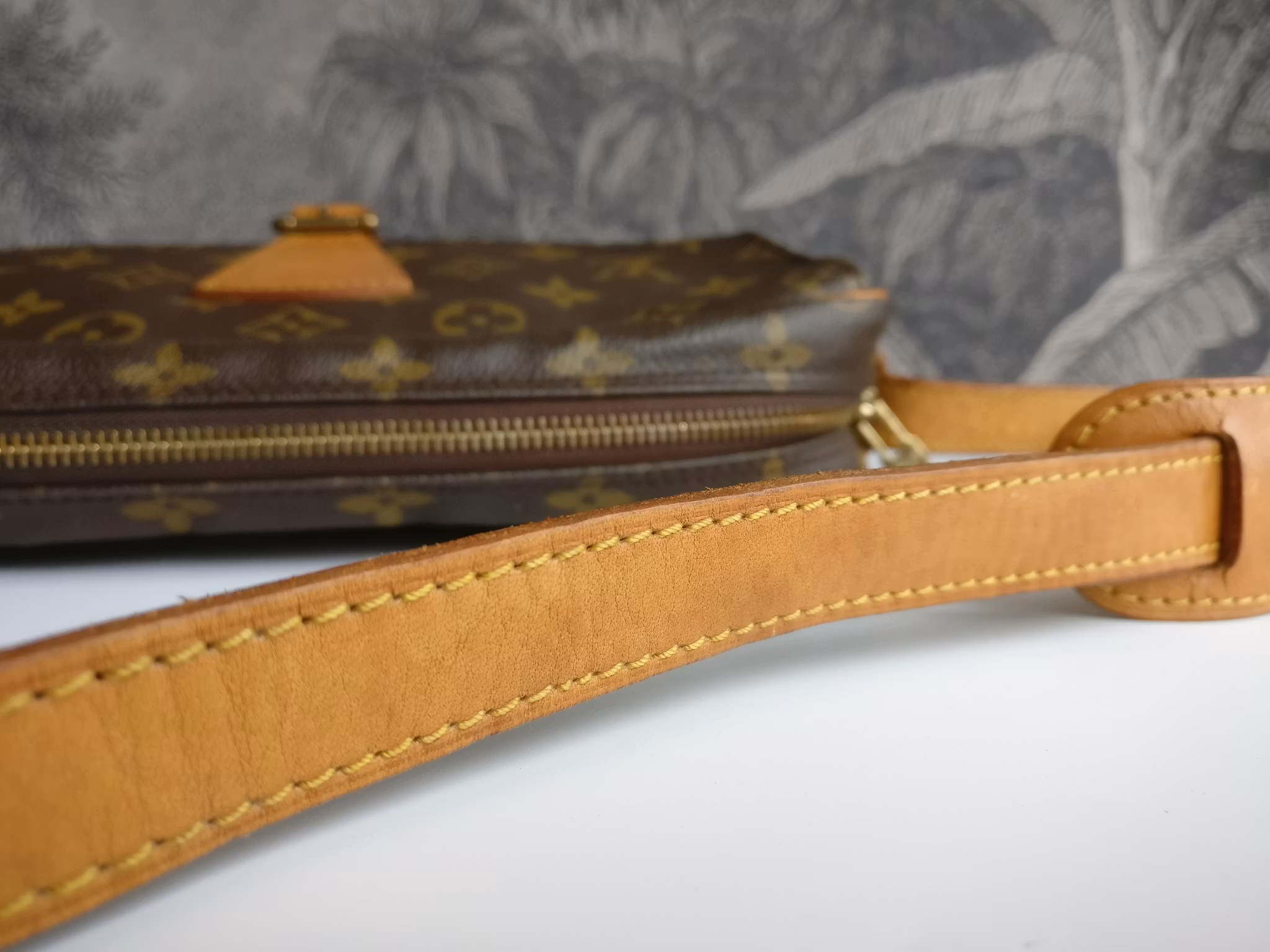 Louis Vuitton Jeune Fille GM