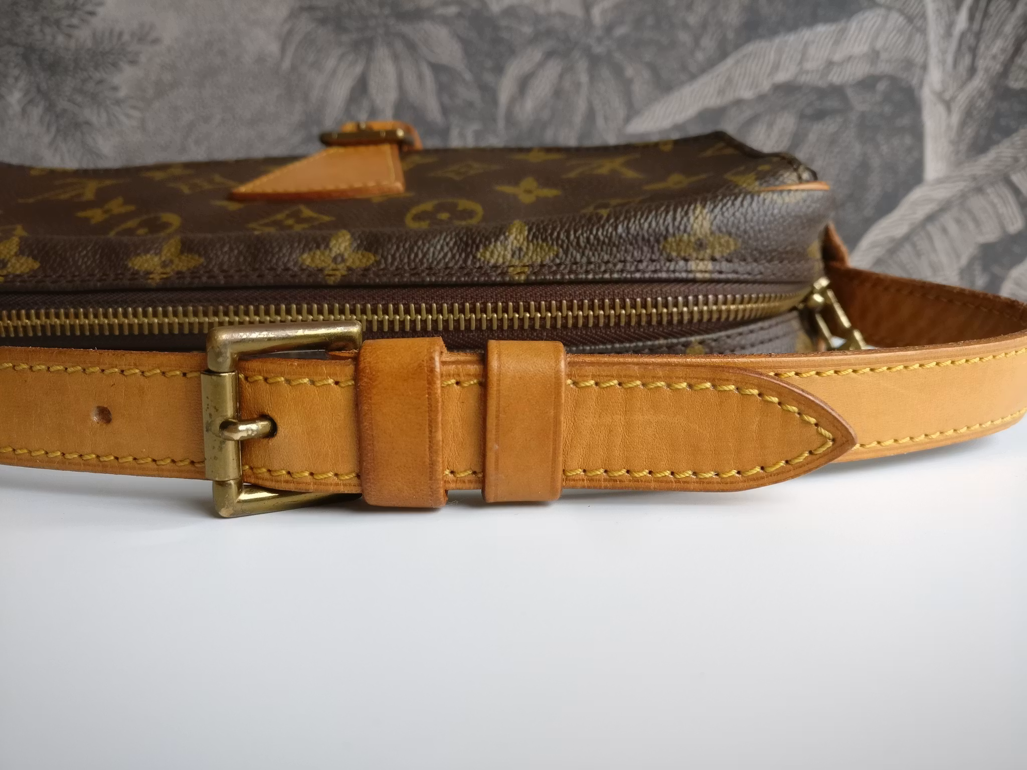 Louis Vuitton Jeune Fille GM