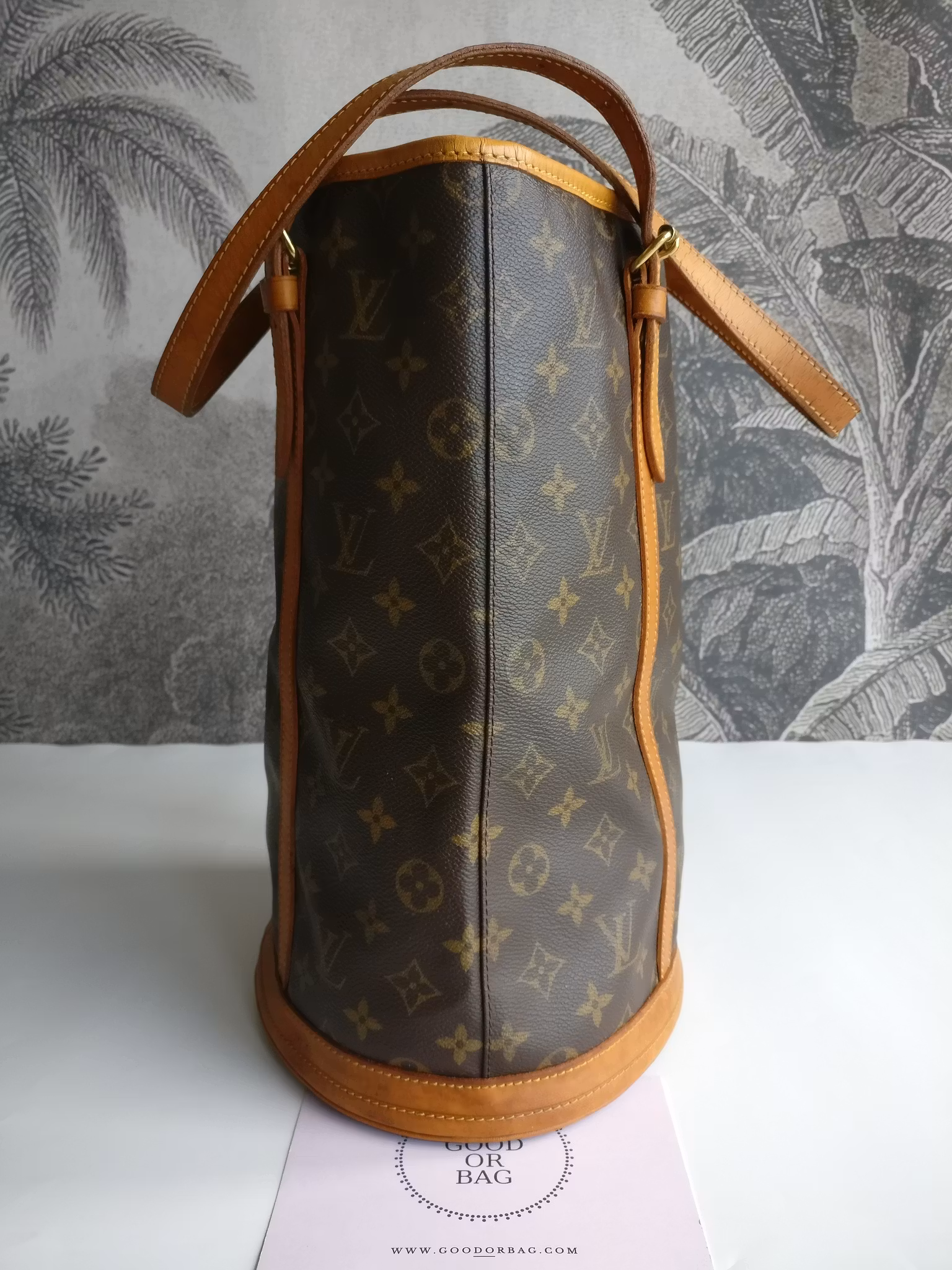 Louis Vuitton Bucket GM