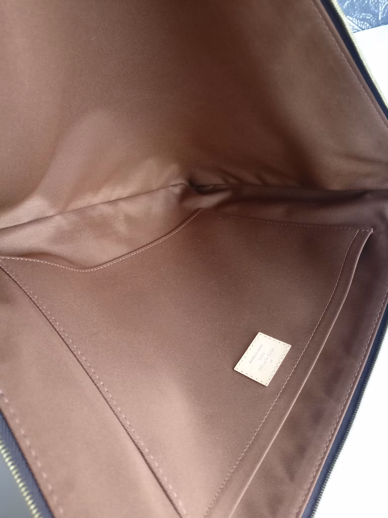 Louis Vuitton Etui Voyage GM