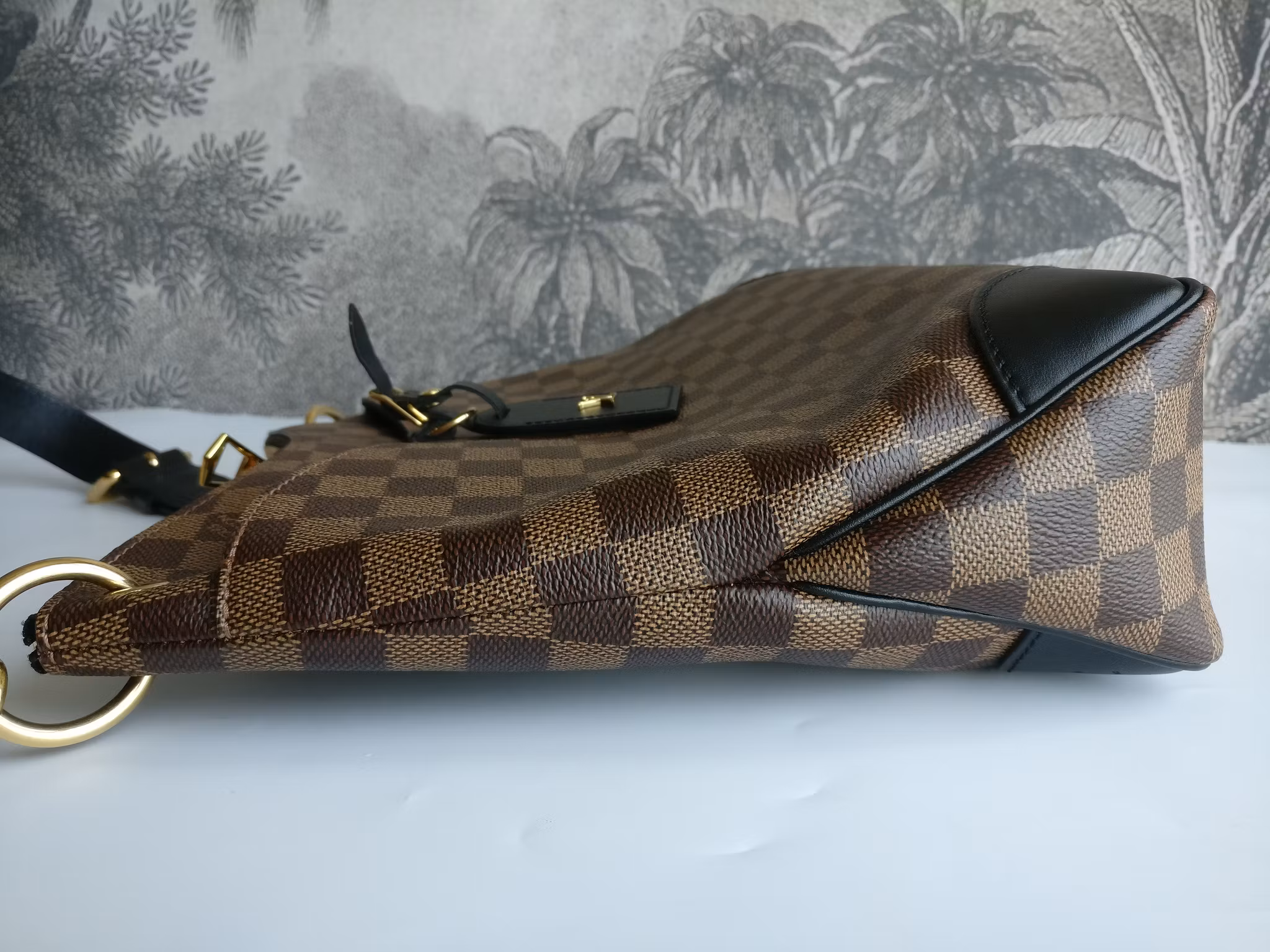 Louis Vuitton Odeon MM crossbody