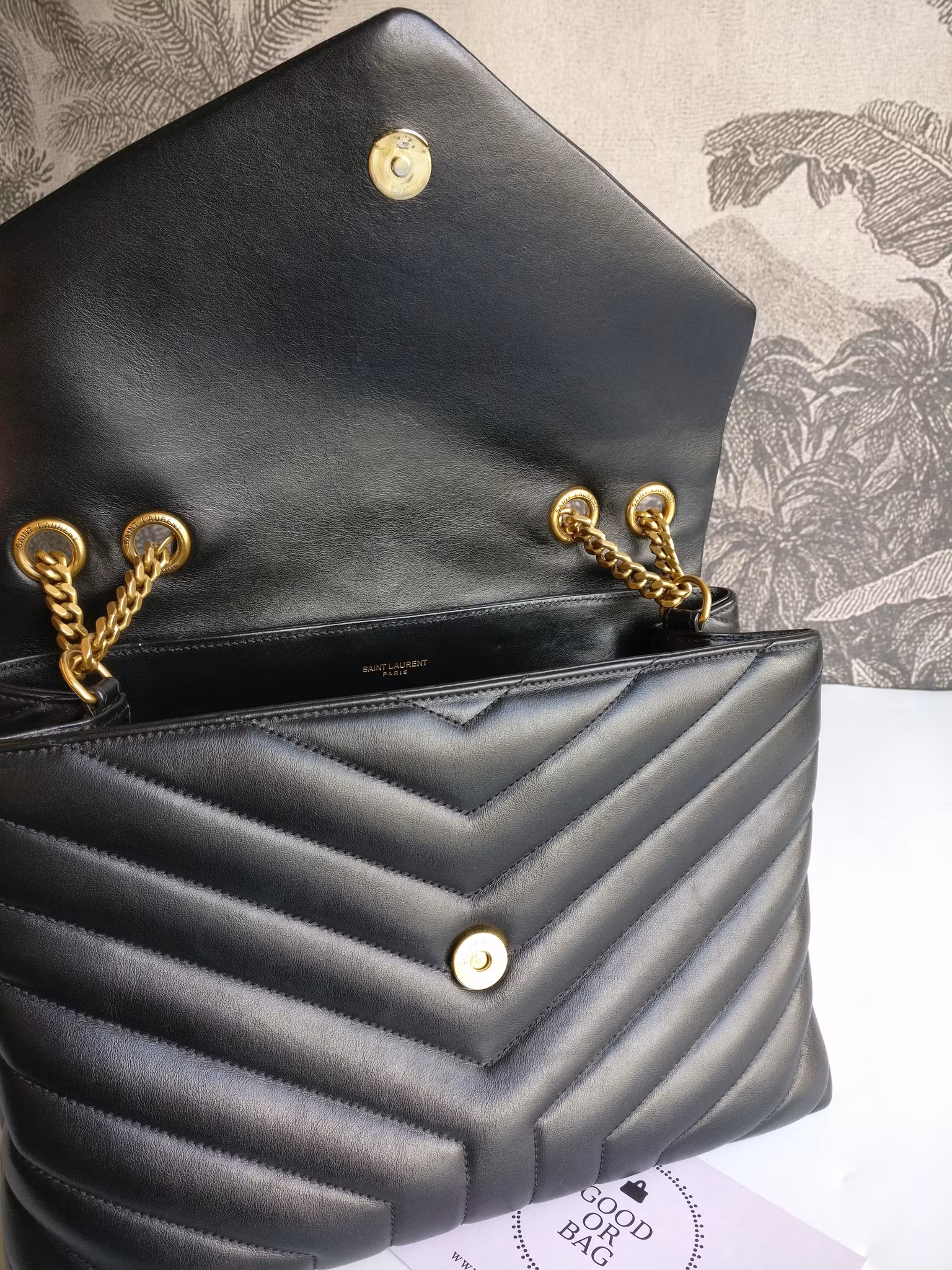 Saint Laurent LouLou Medium Y