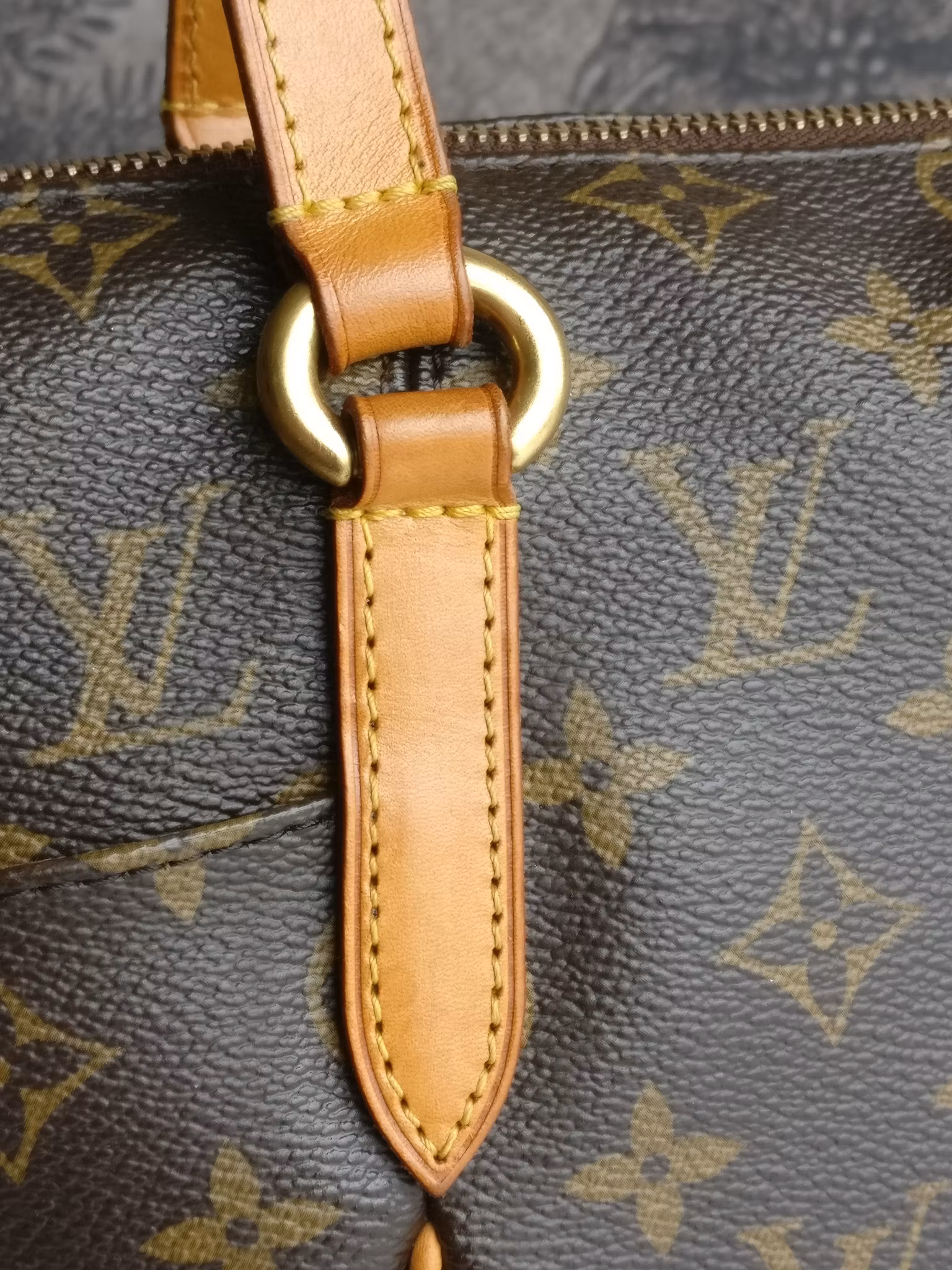 Louis Vuitton Totally PM monogram
