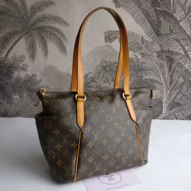 Louis Vuitton Totally PM monogram