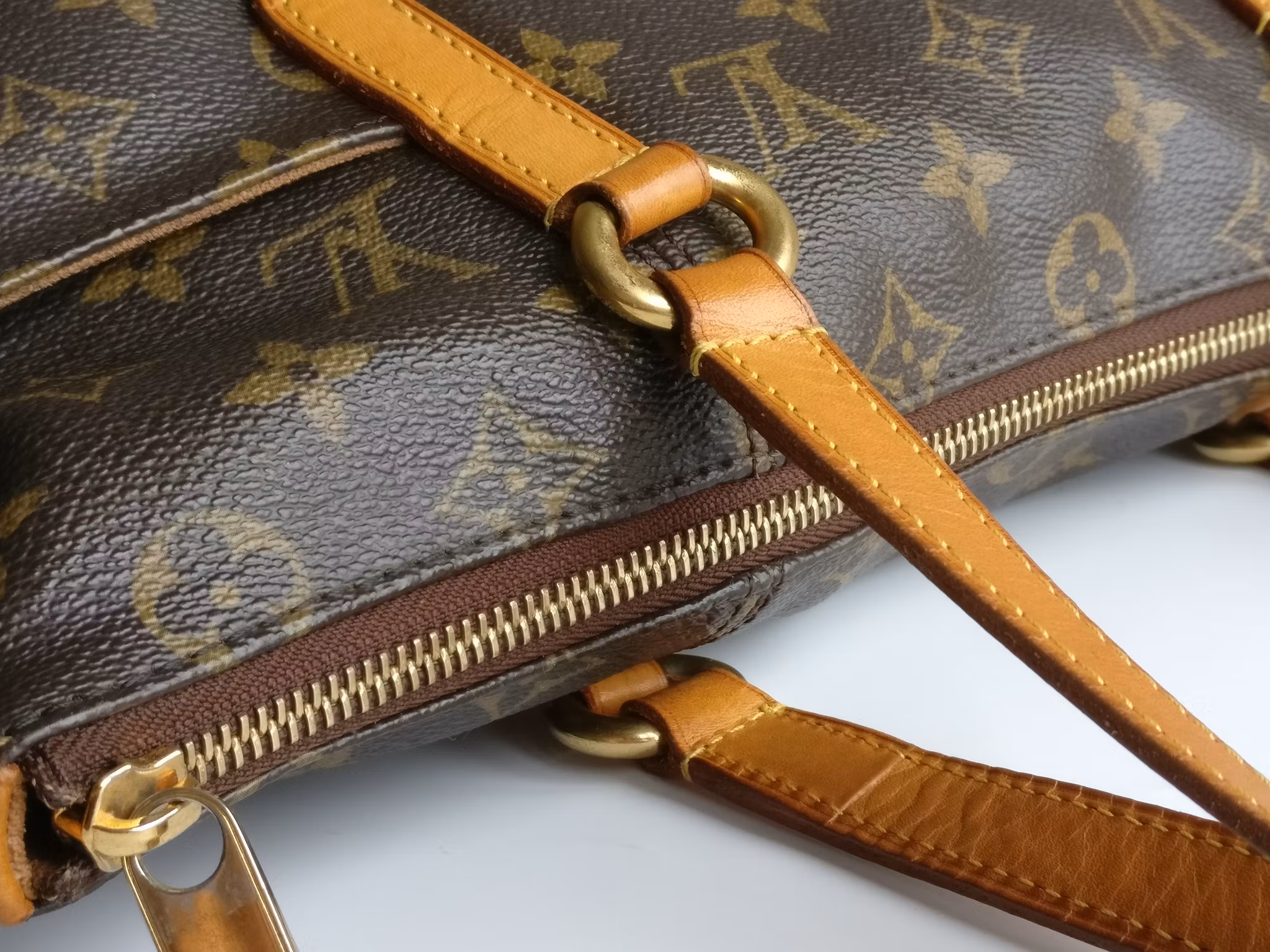Louis Vuitton Totally PM monogram