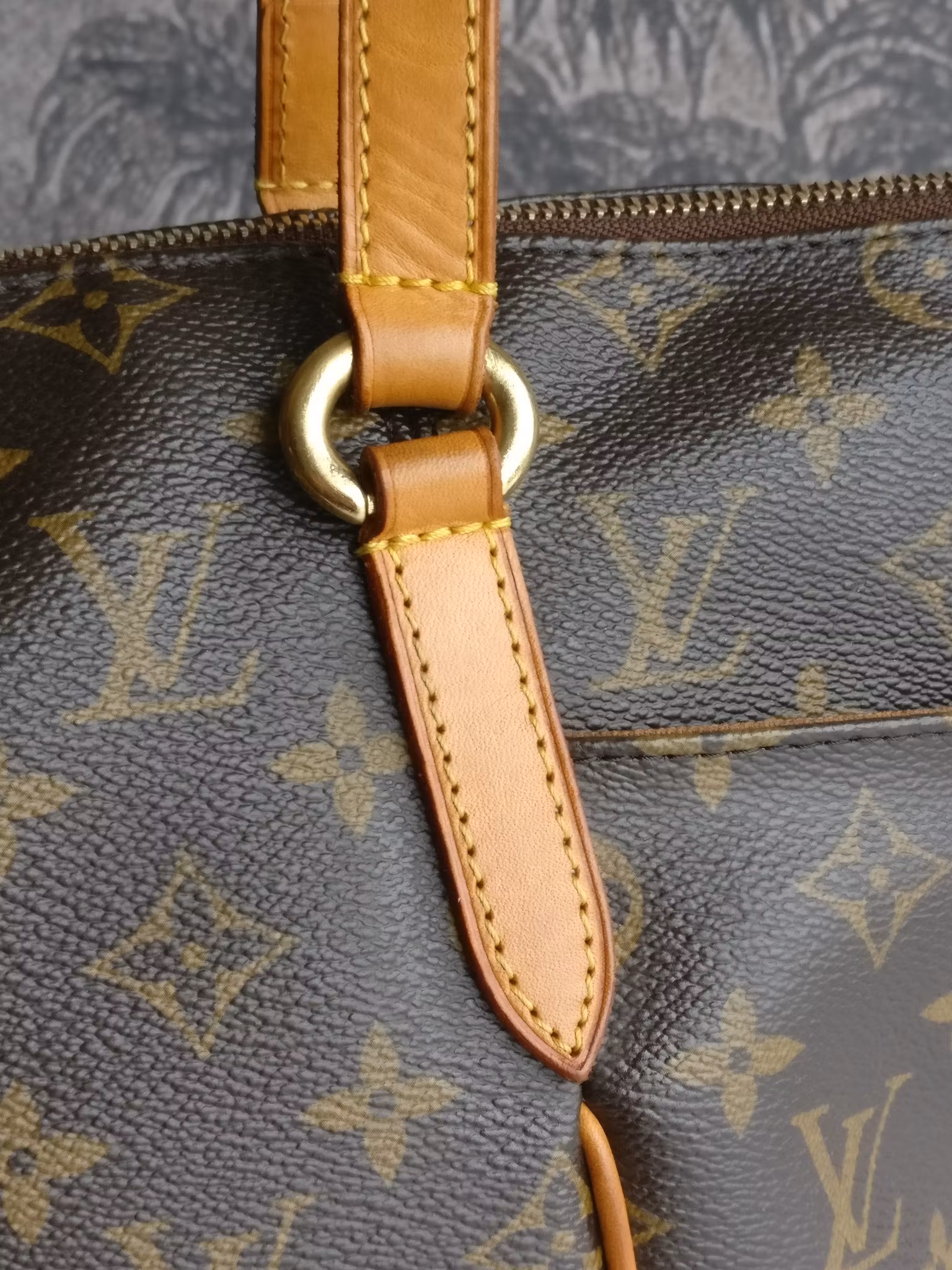 Louis Vuitton Totally PM monogram