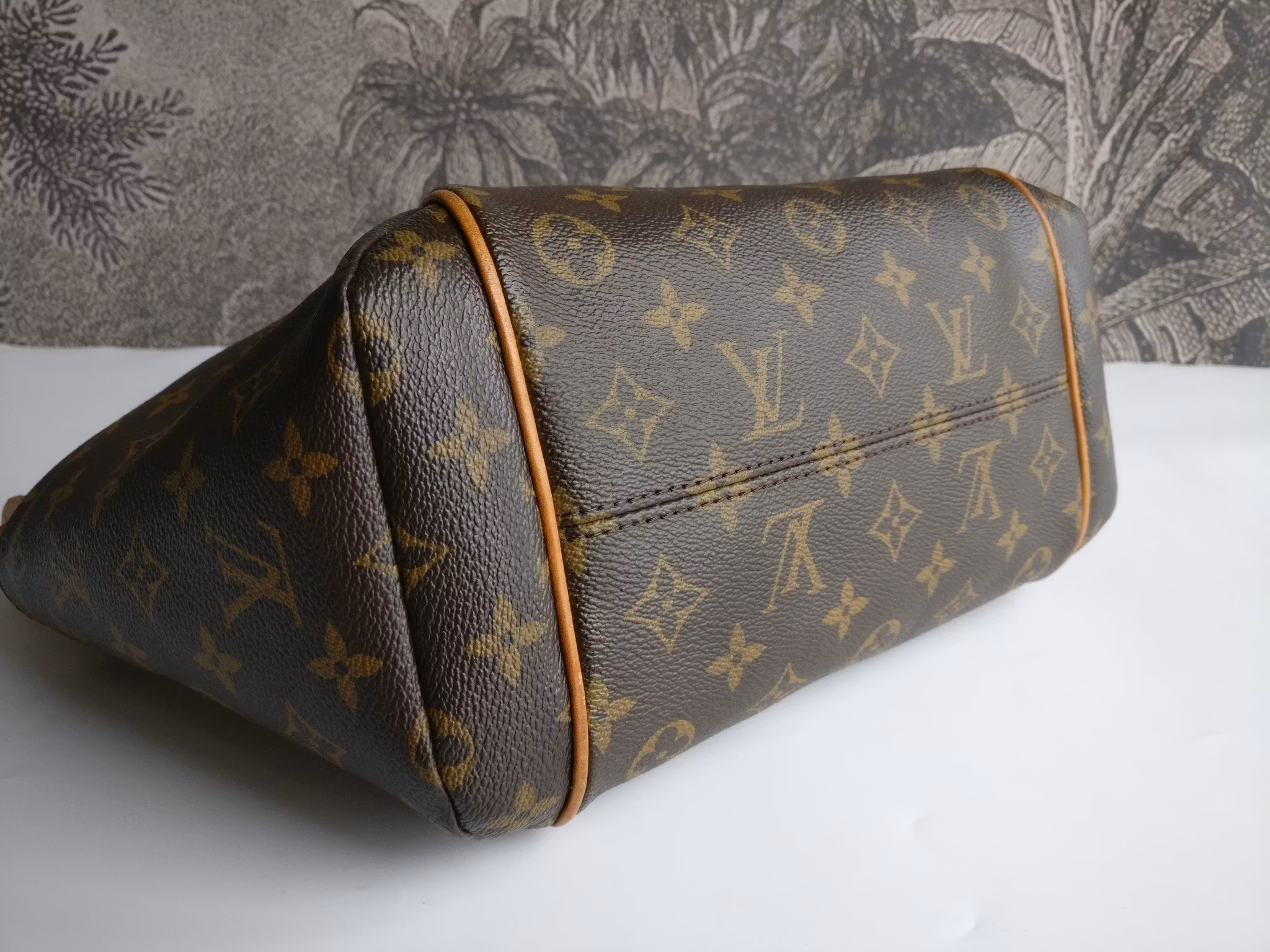 Louis Vuitton Totally PM monogram
