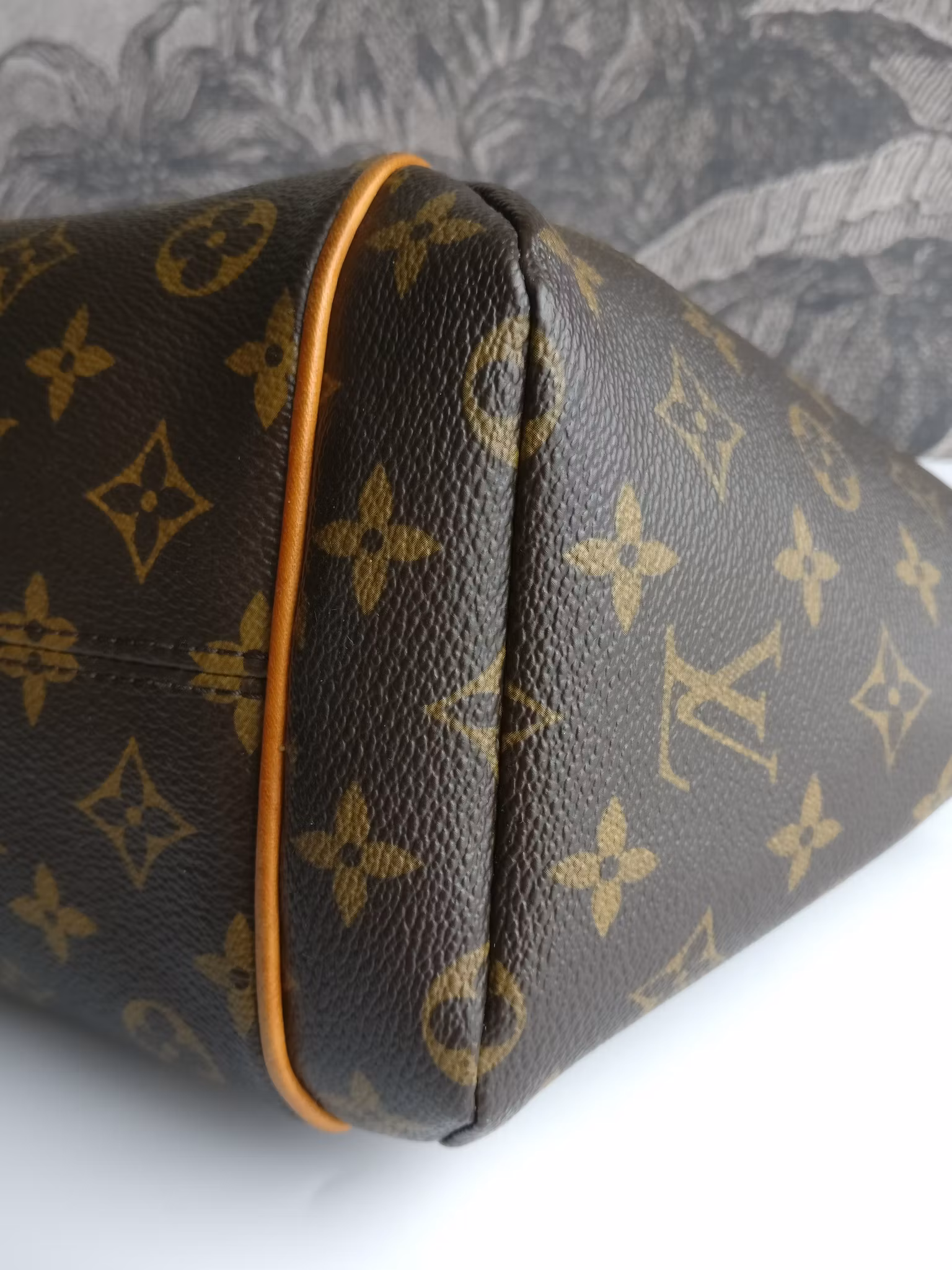 Louis Vuitton Totally PM monogram