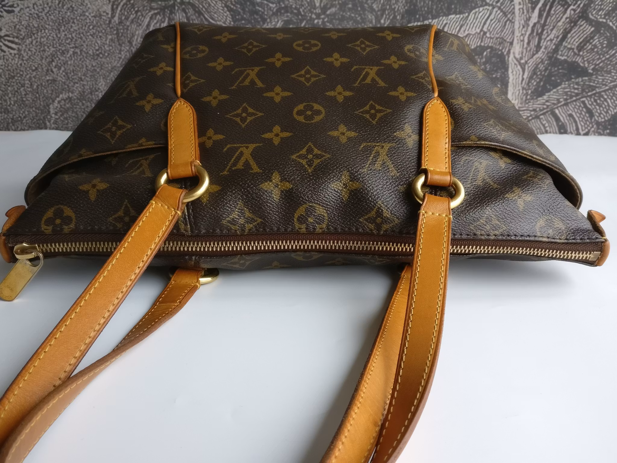 Louis Vuitton Totally PM monogram