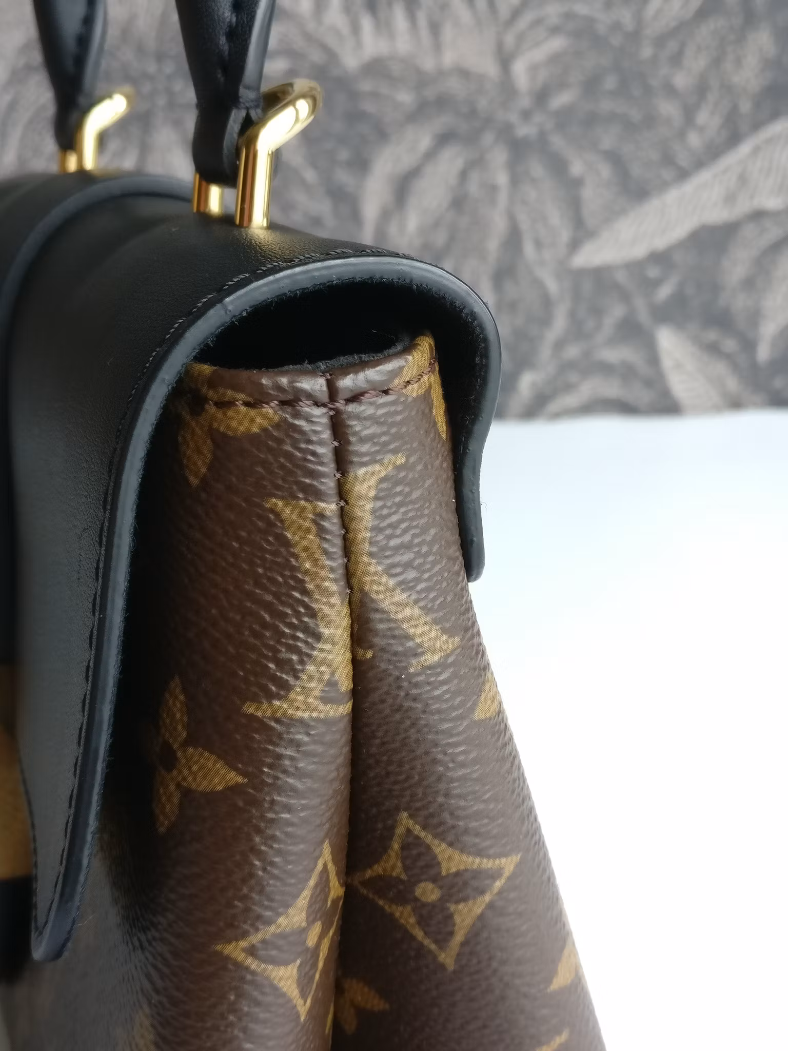 Louis Vuitton Locky BB black monogram