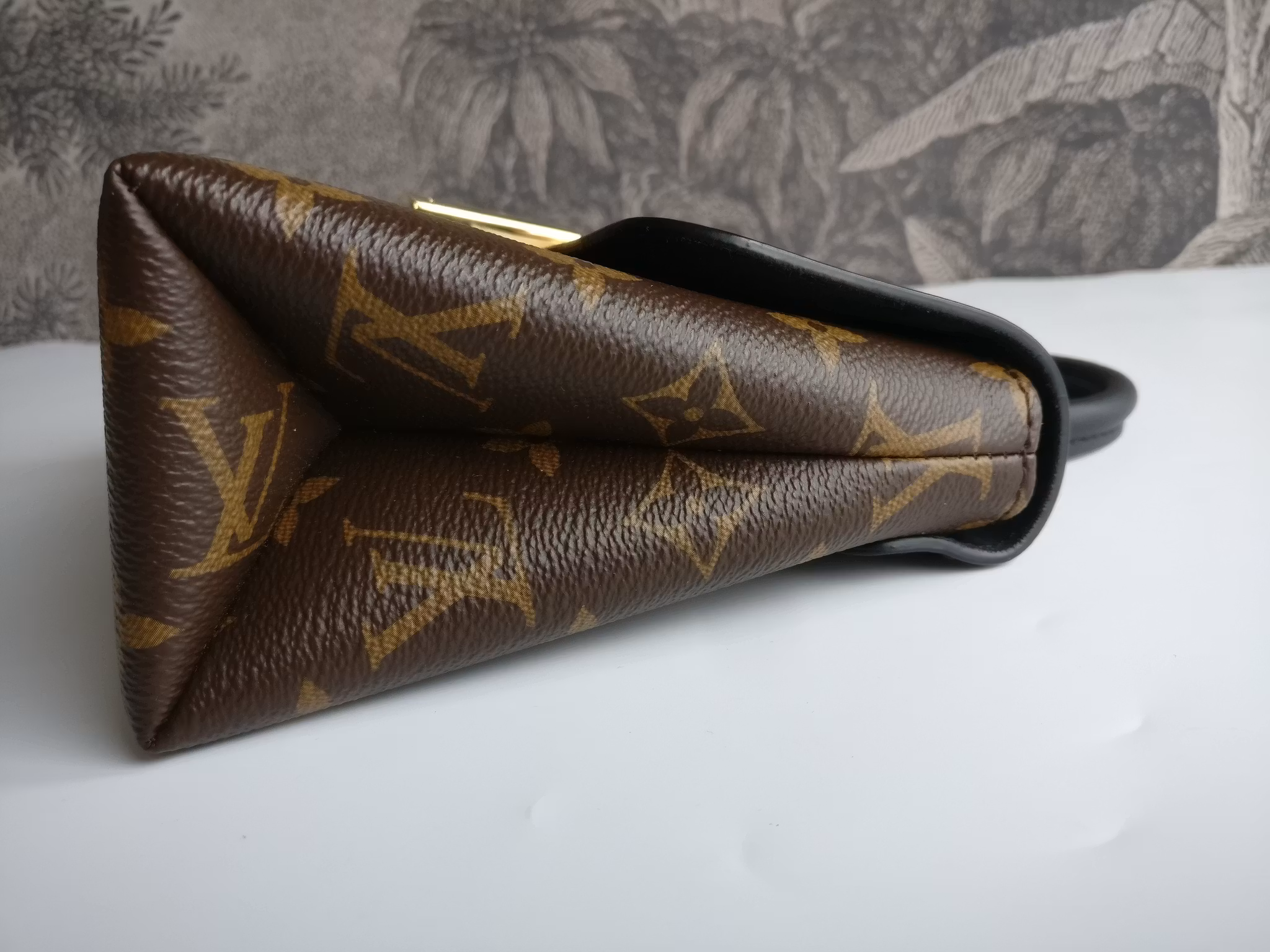 Louis Vuitton Locky BB black monogram