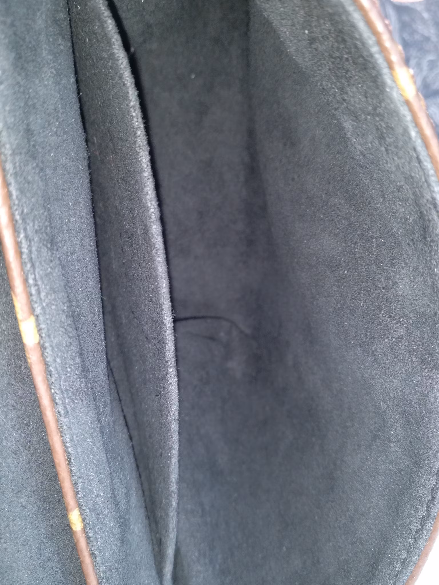 Louis Vuitton Locky BB black monogram