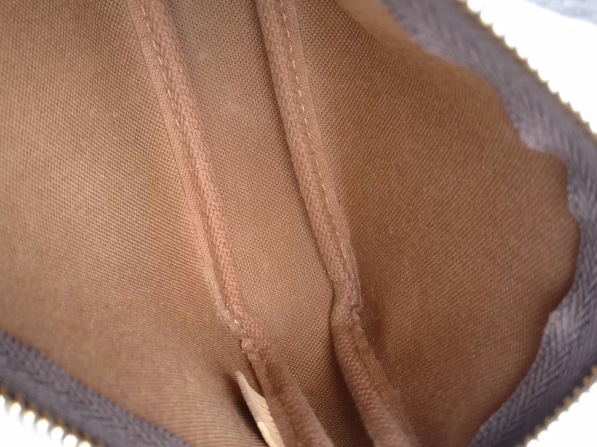 Louis Vuitton Mini Pochette Accessoires monogram