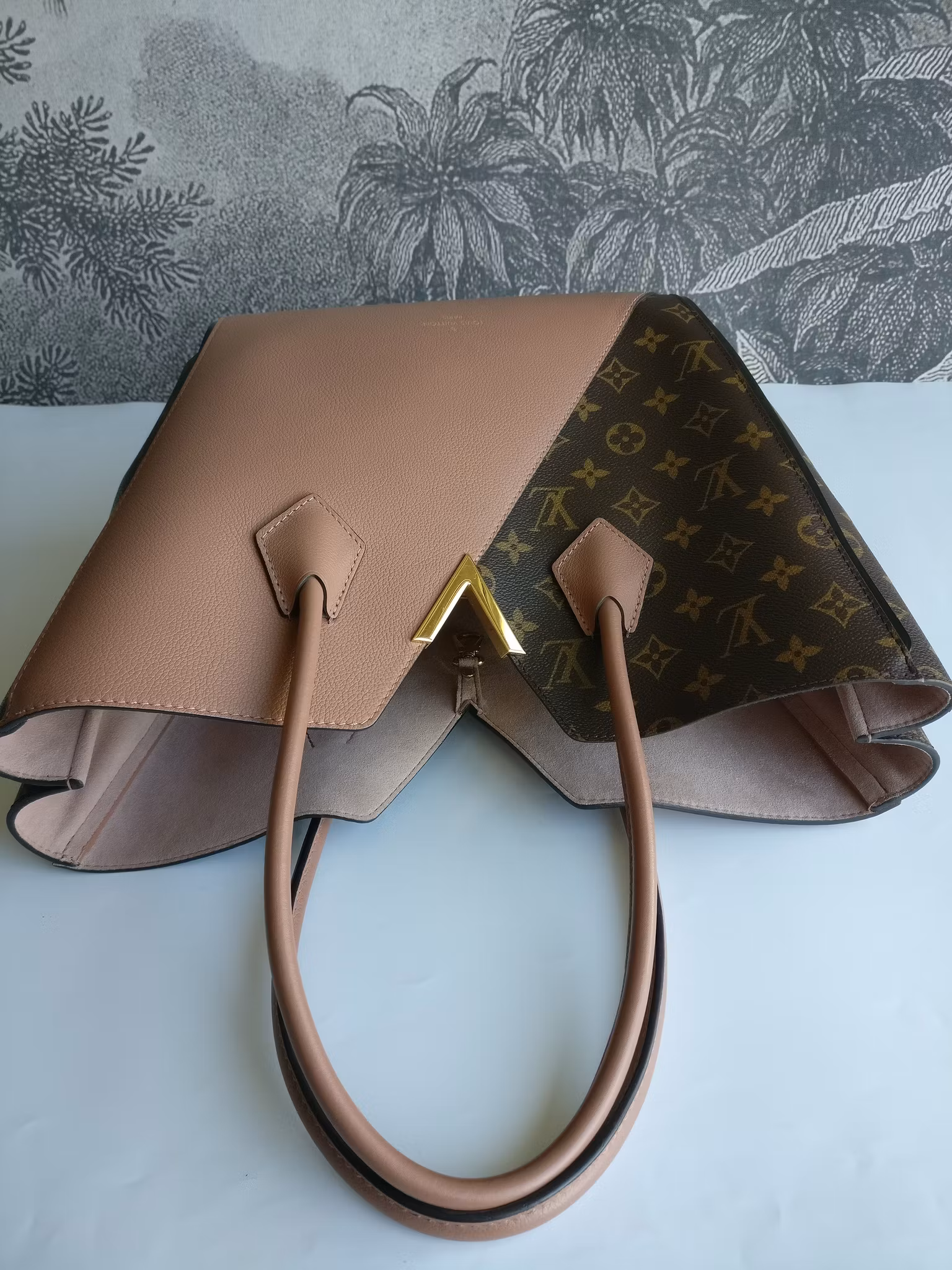 Louis Vuitton Kimono tote