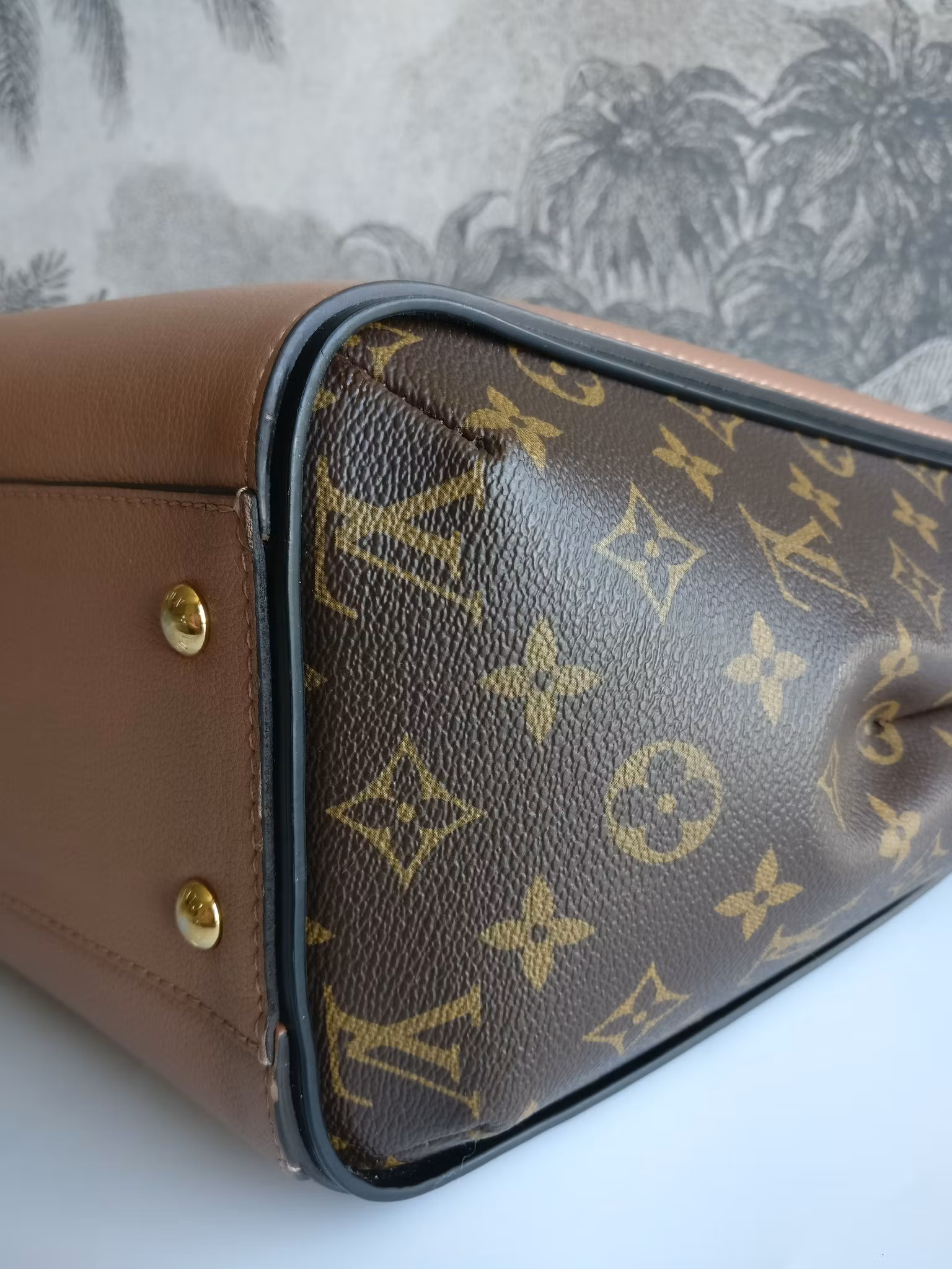Louis Vuitton Kimono tote