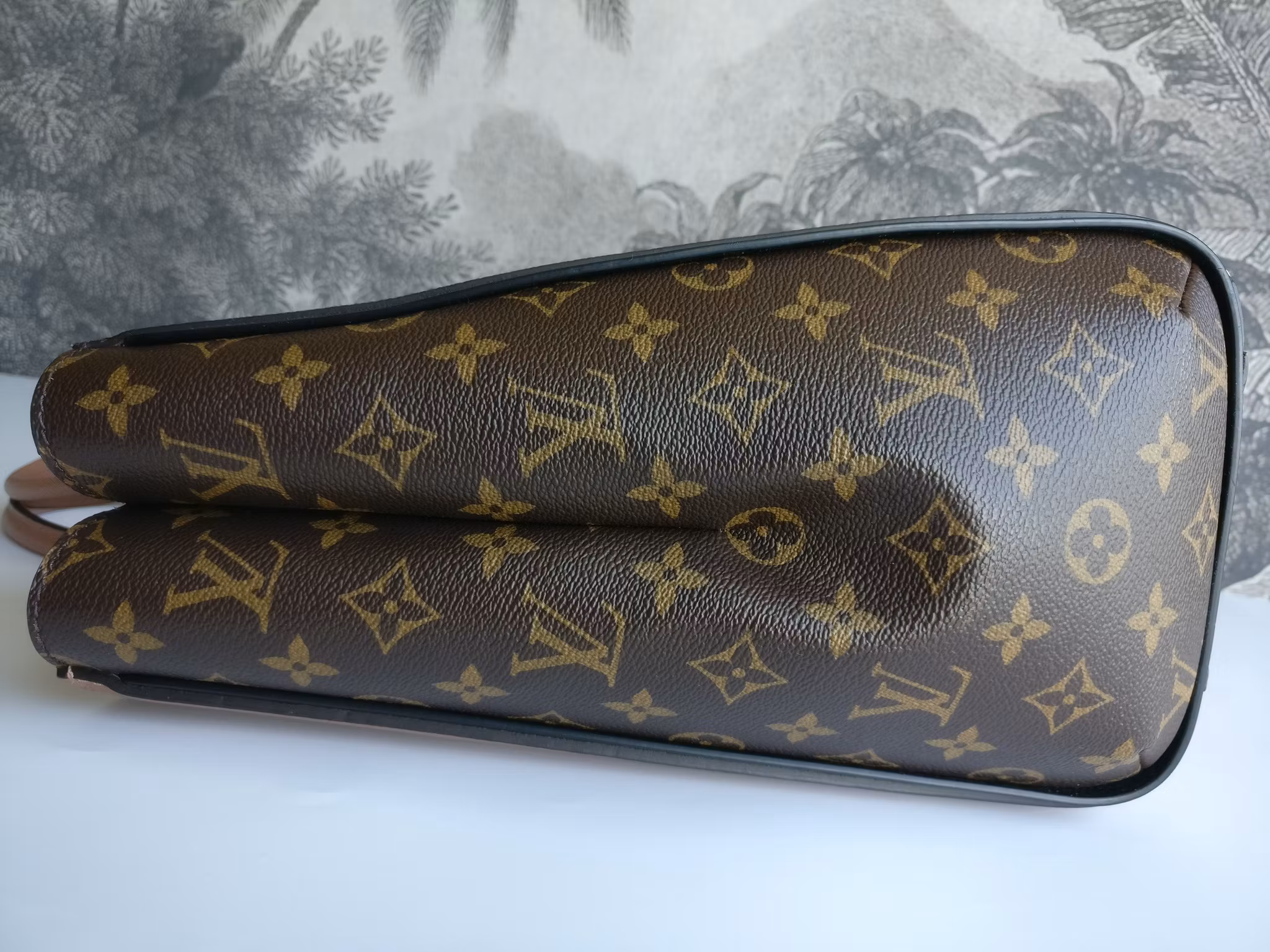 Louis Vuitton Kimono tote