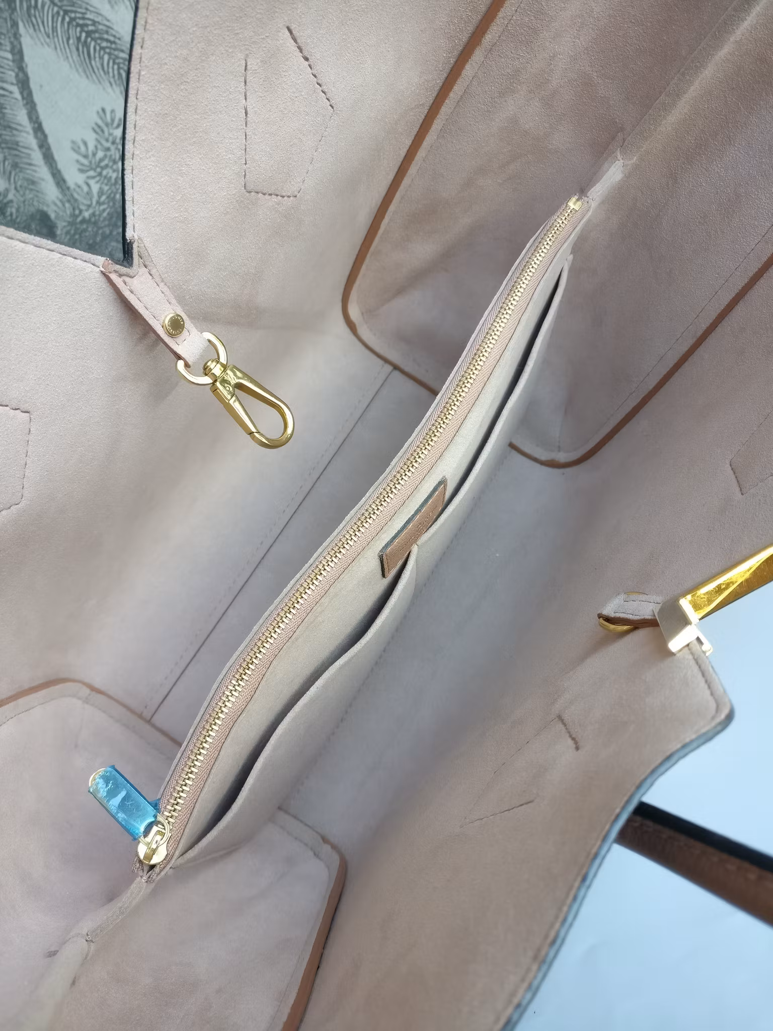 Louis Vuitton Kimono tote