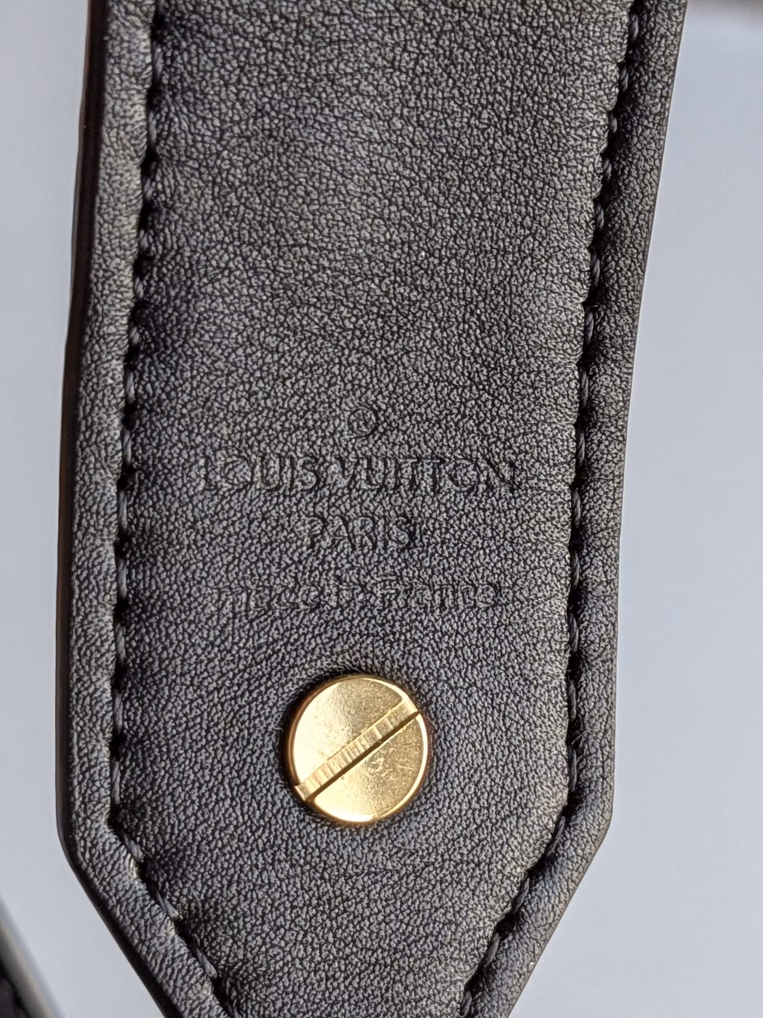 Louis Vuitton Bandouliere XL shoulder strap