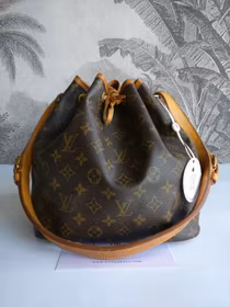Louis Vuitton Petit Noé