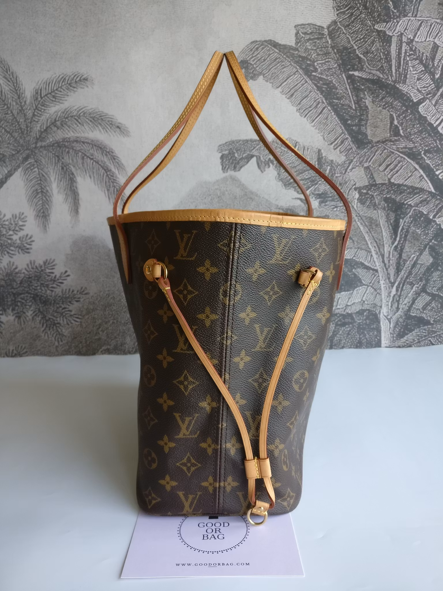 Louis Vuitton Neverfull MM monogram
