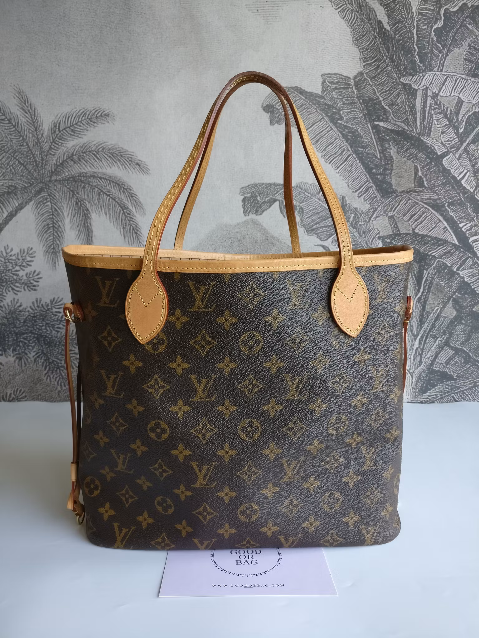 Louis Vuitton Neverfull MM monogram