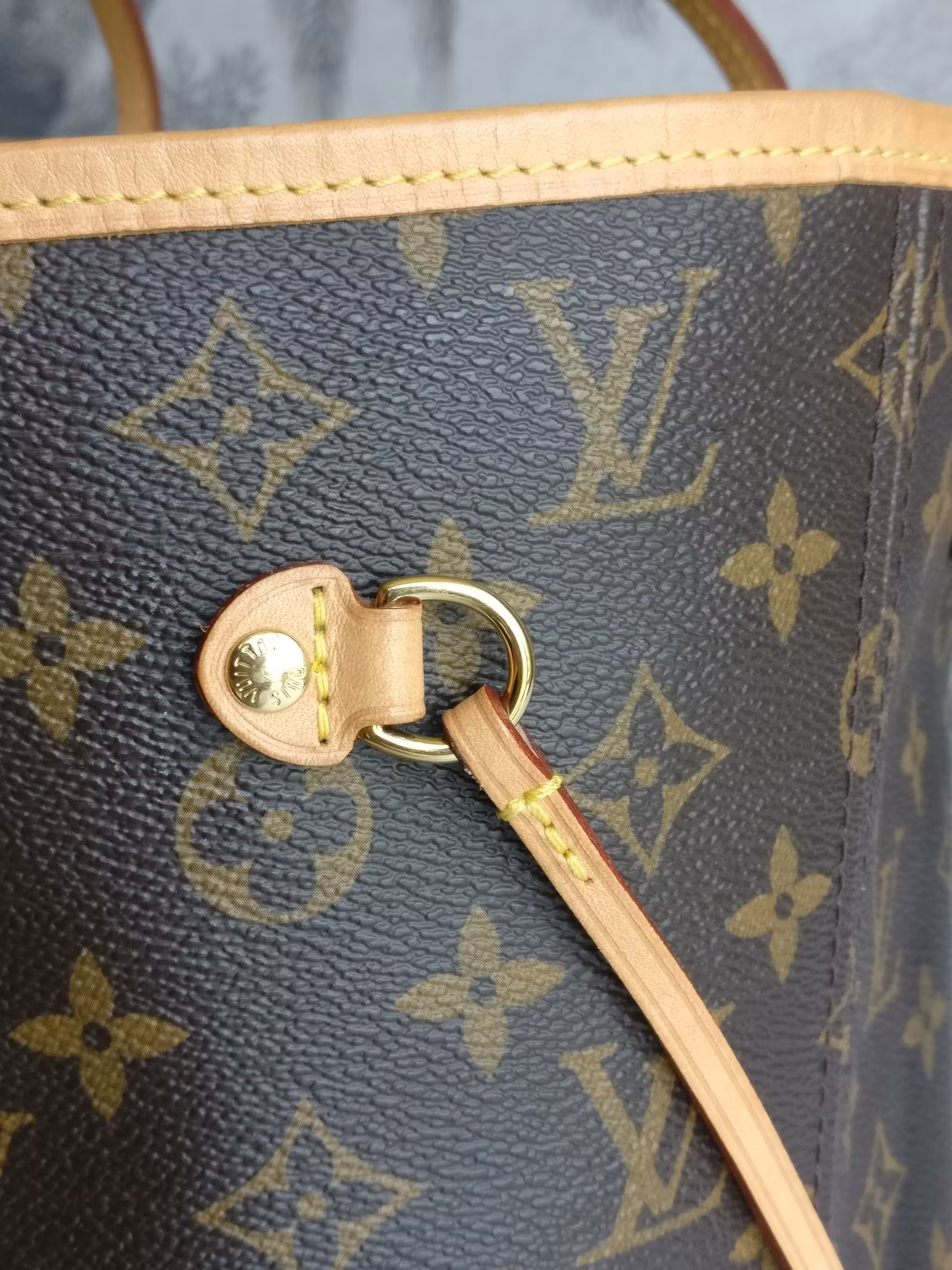 Louis Vuitton Neverfull MM monogram