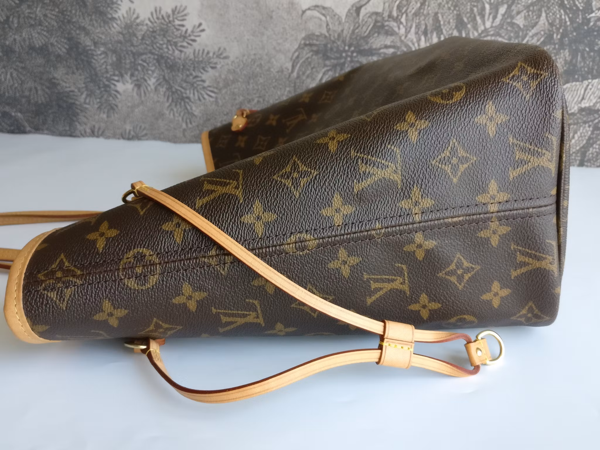 Louis Vuitton Neverfull MM monogram