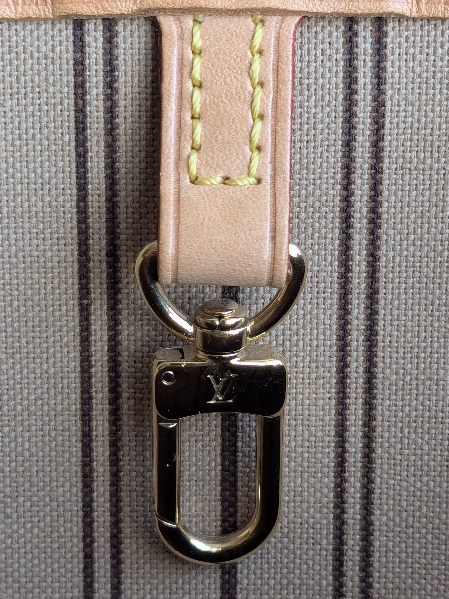 Louis Vuitton Neverfull MM monogram