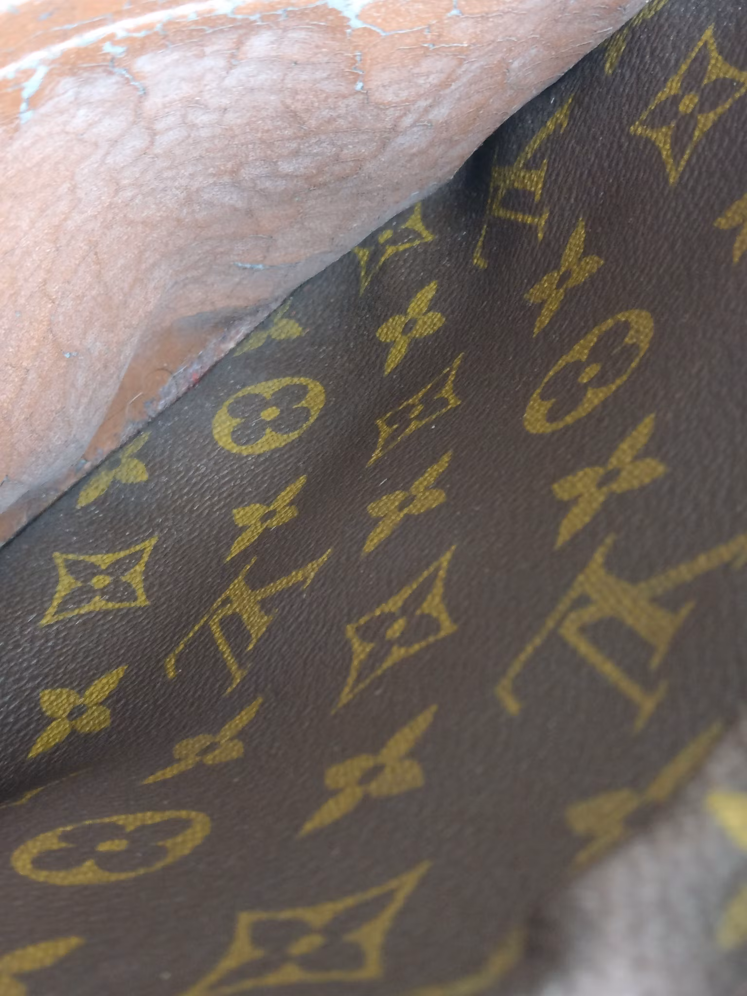 Louis Vuitton Jeune Fille MM