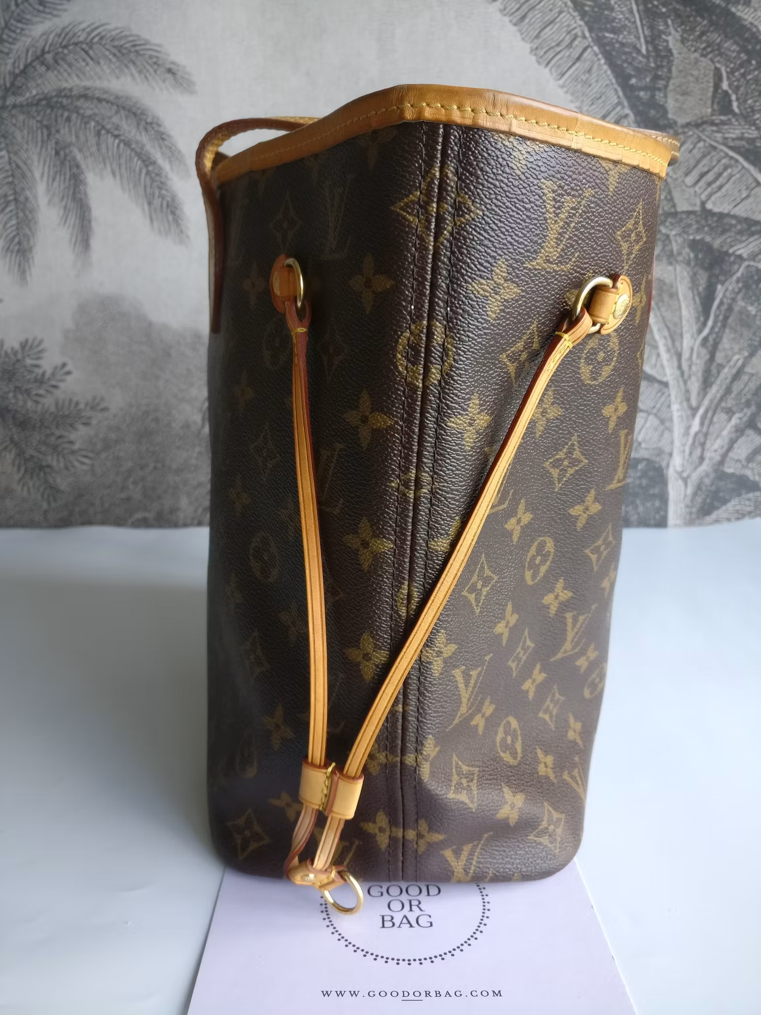 Louis Vuitton Neverfull MM
