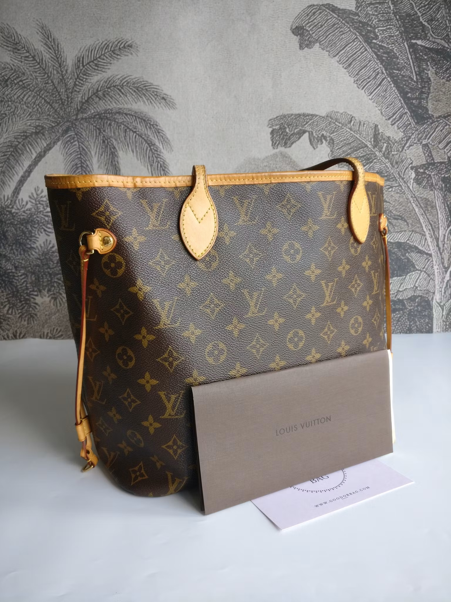 Louis Vuitton Neverfull MM