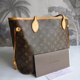 Louis Vuitton Neverfull MM