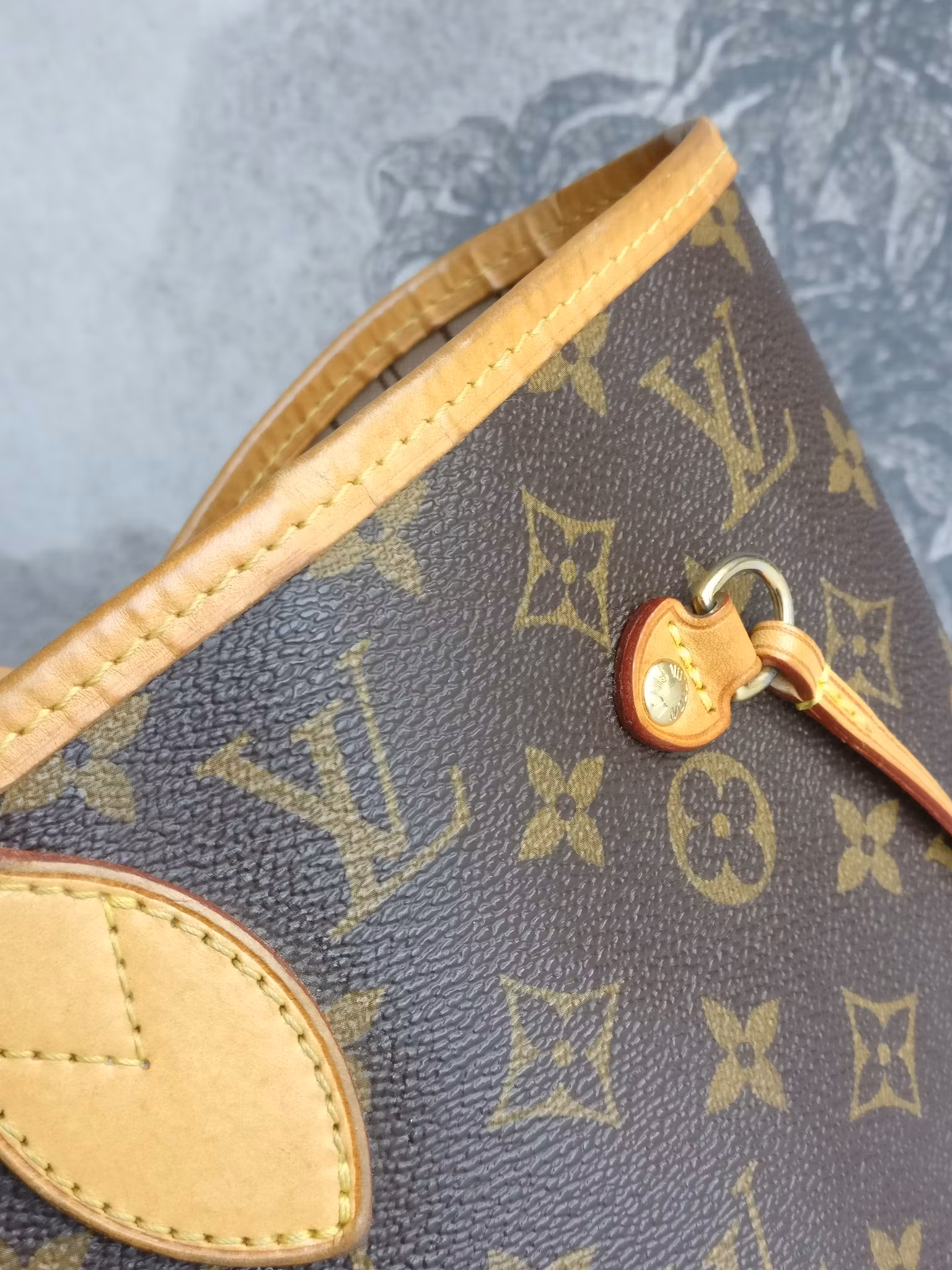 Louis Vuitton Neverfull MM