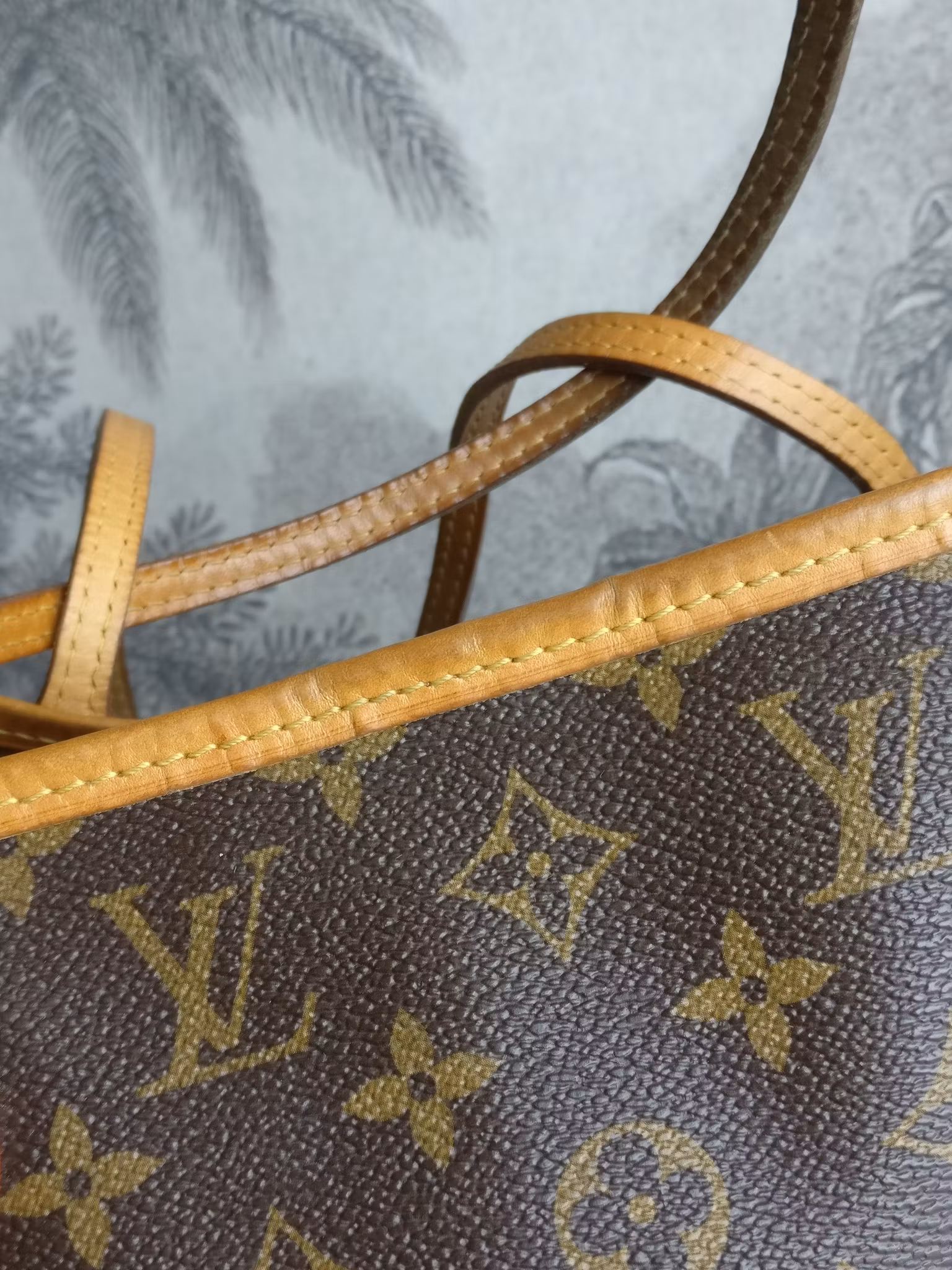 Louis Vuitton Neverfull MM