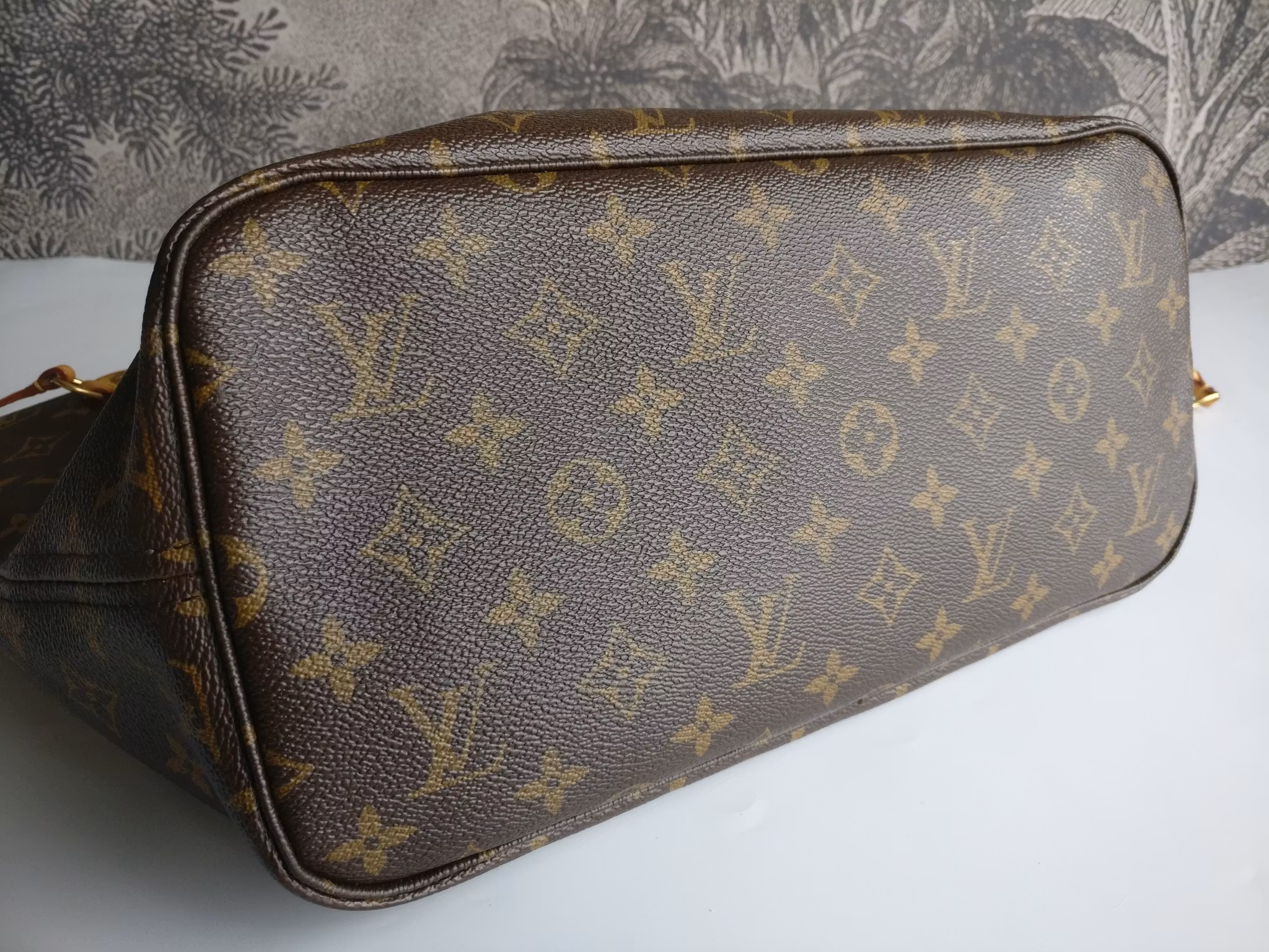 Louis Vuitton Neverfull MM