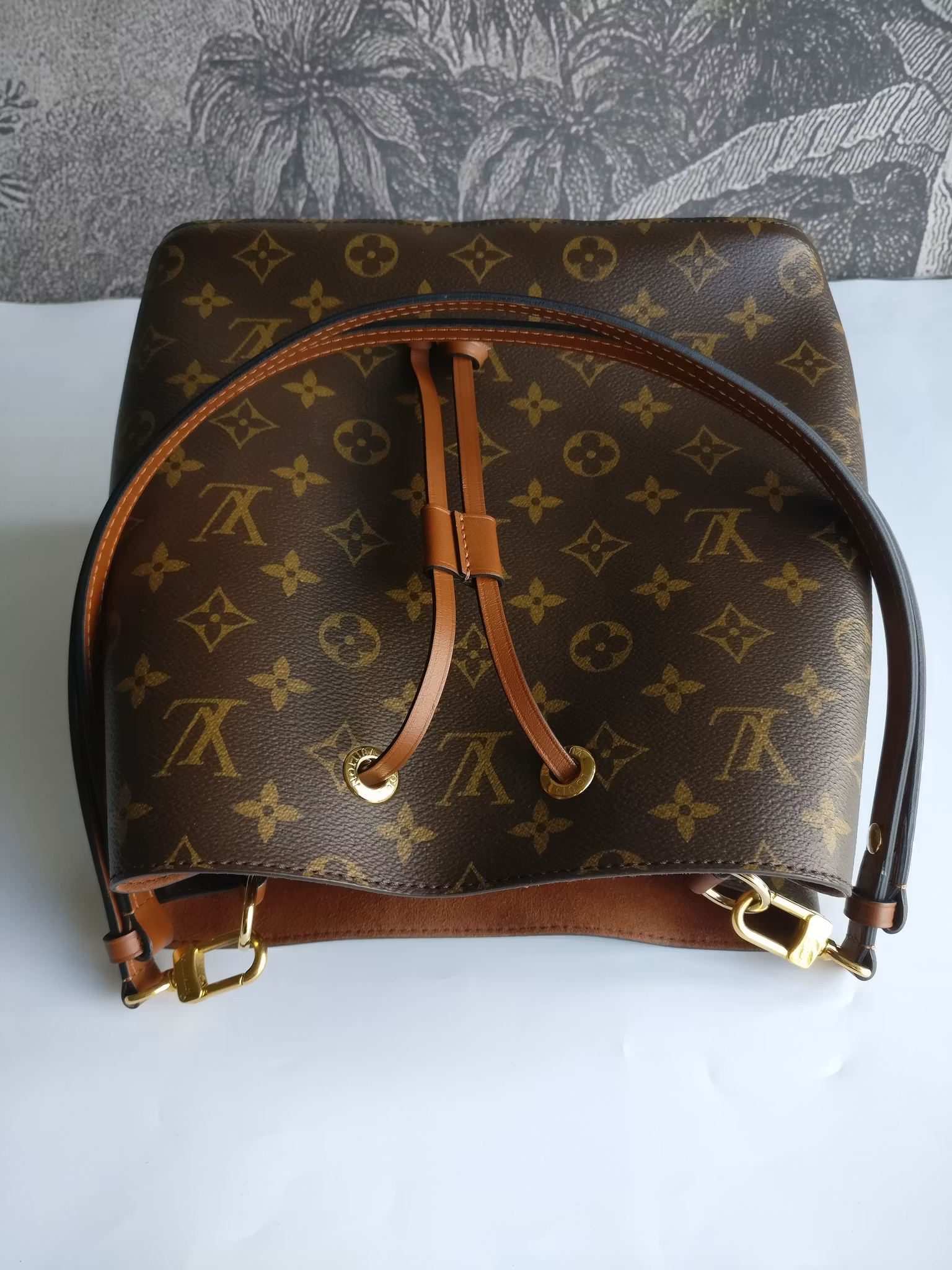 Louis Vuitton NéoNoé MM
