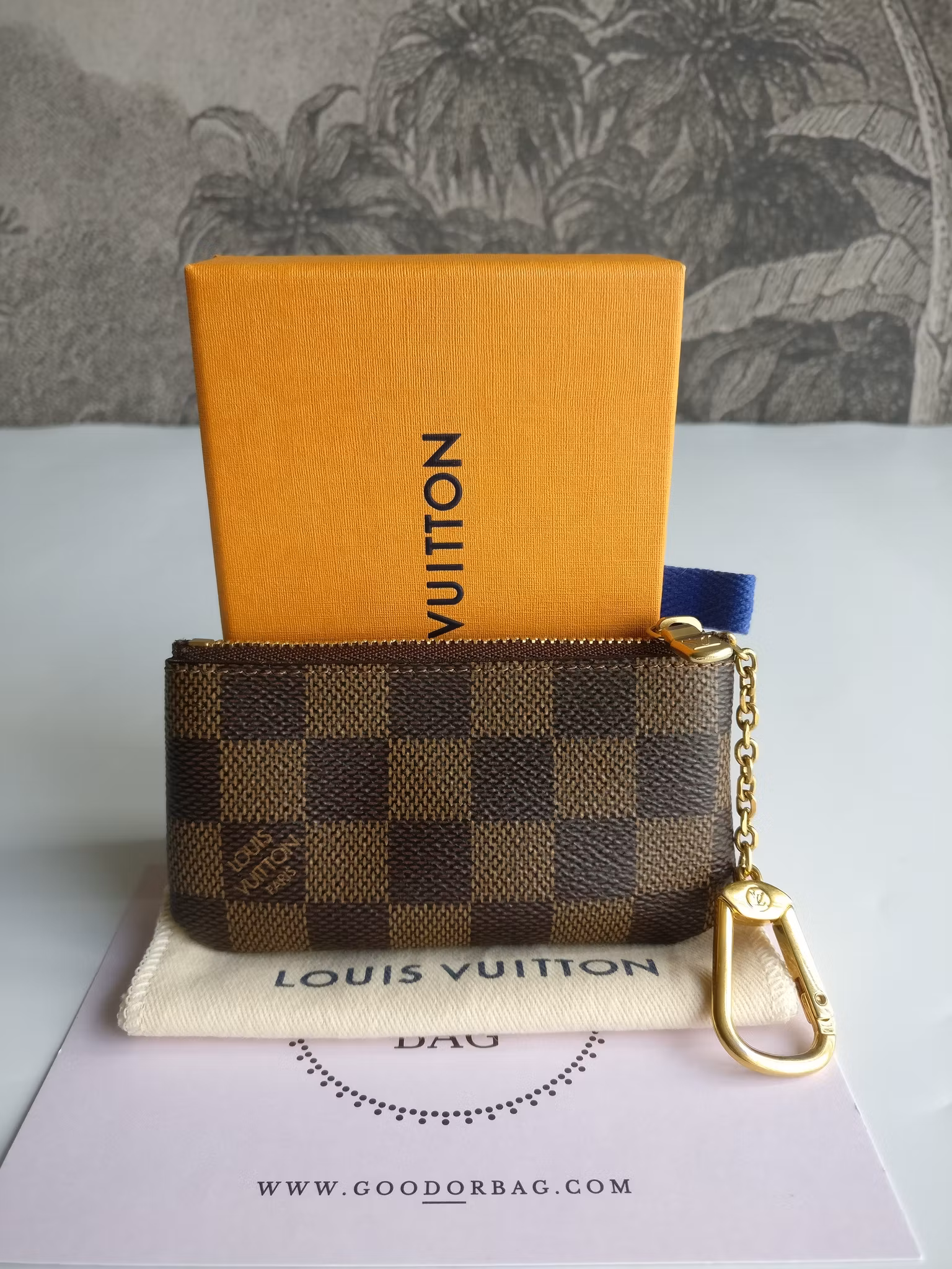 Louis Vuitton Key Pouch damier ebene