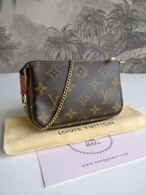 Louis Vuitton Mini Pochette Accessoires