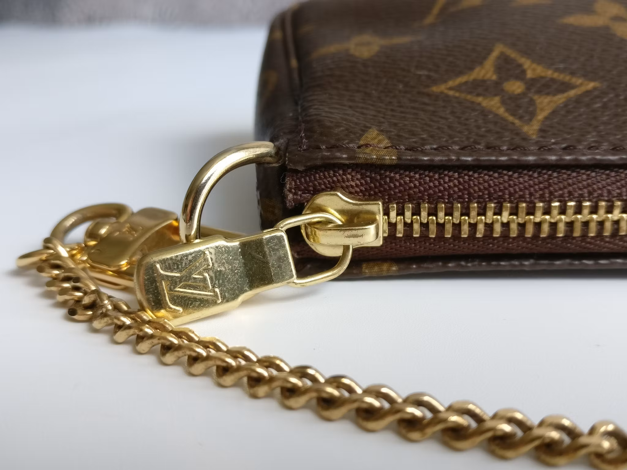 Louis Vuitton Mini Pochette Accessoires