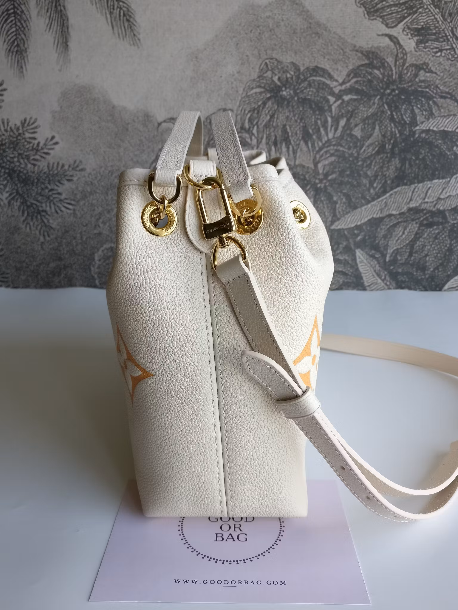 Louis Vuitton LV Summer Bundle 2 way