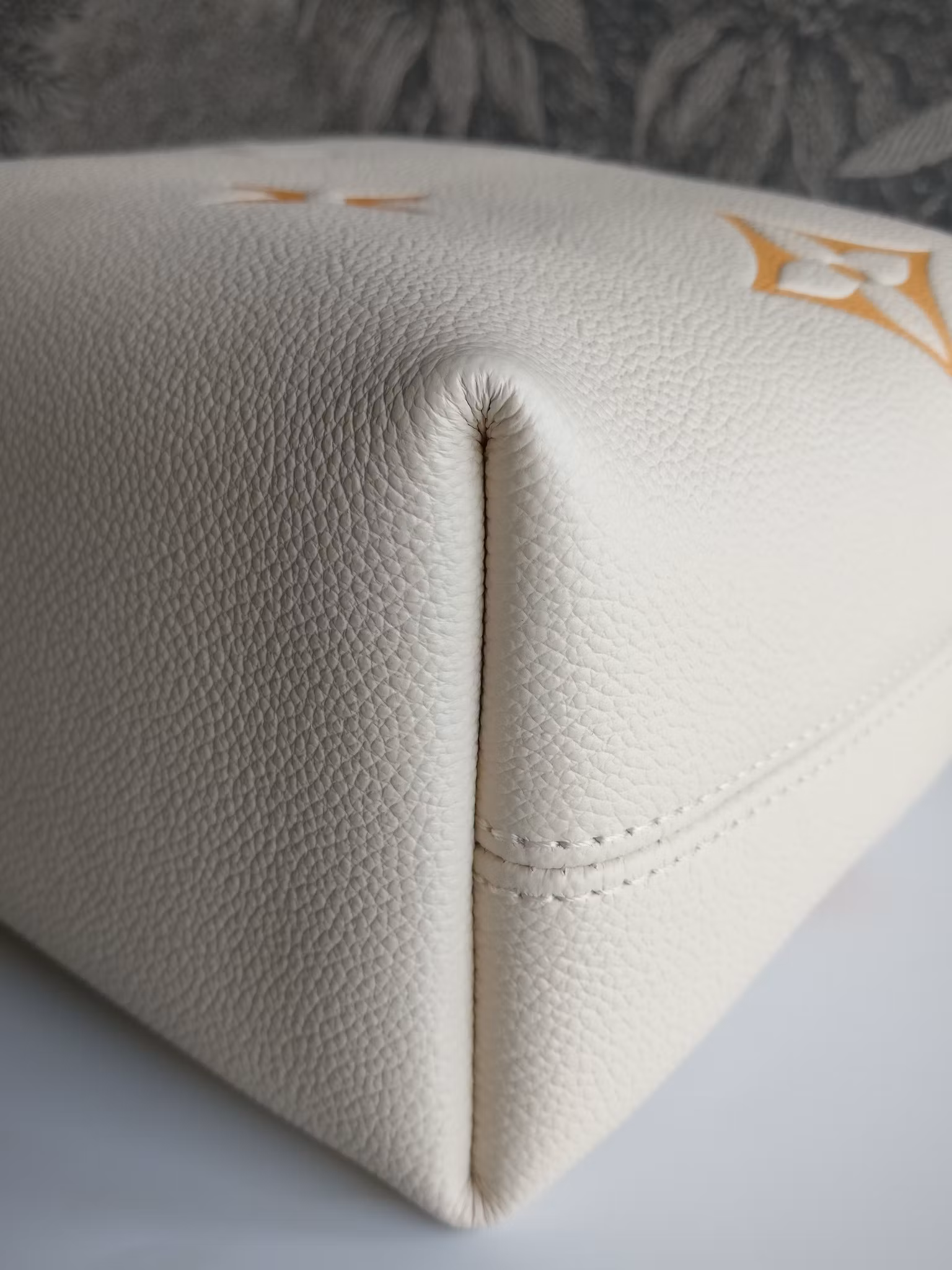 Louis Vuitton LV Summer Bundle 2 way