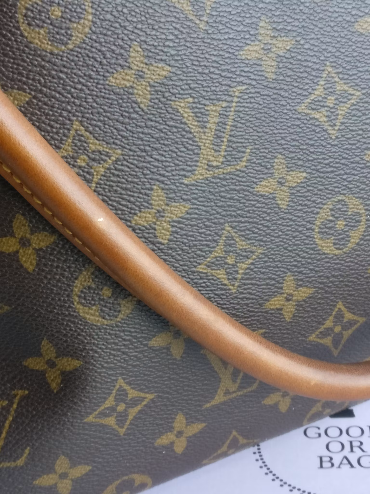 Louis Vuitton Looping GM